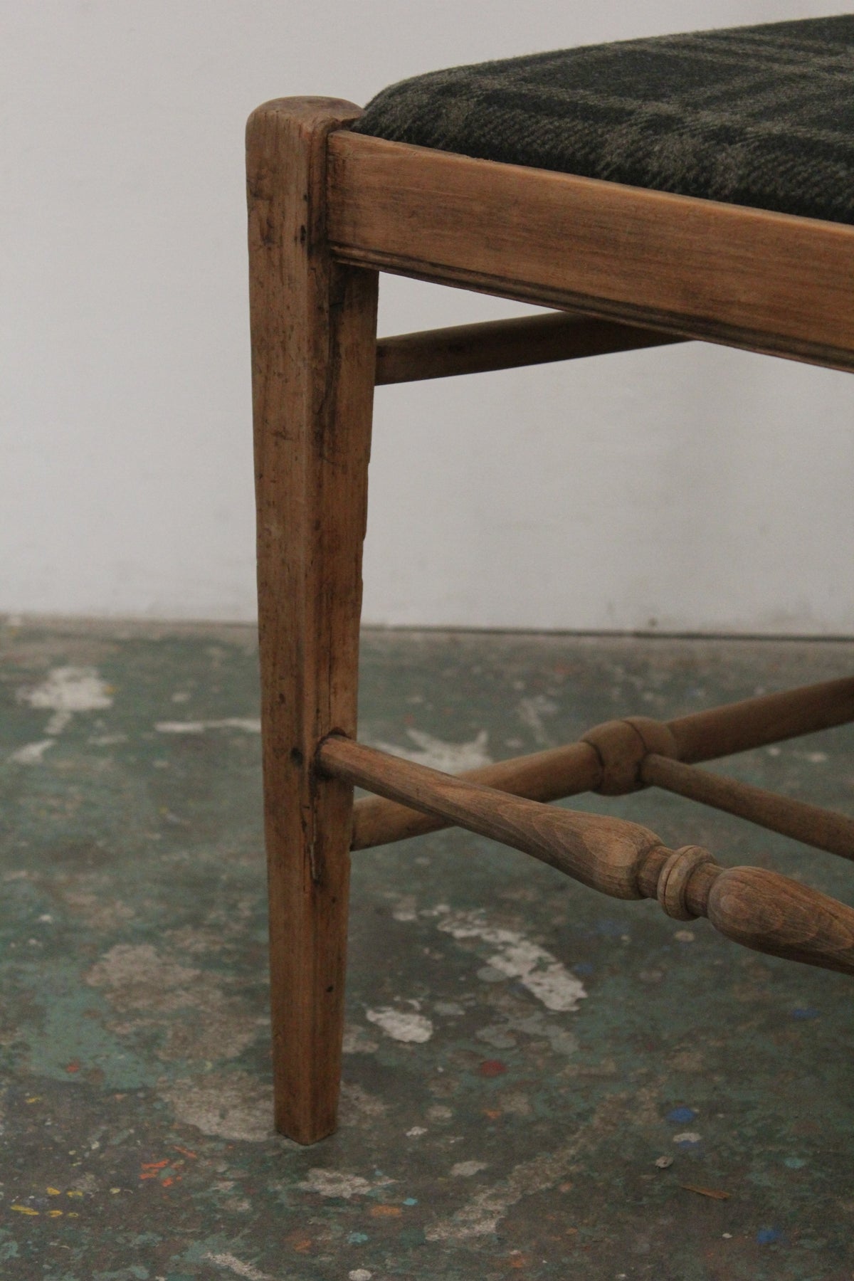 #1585 chair