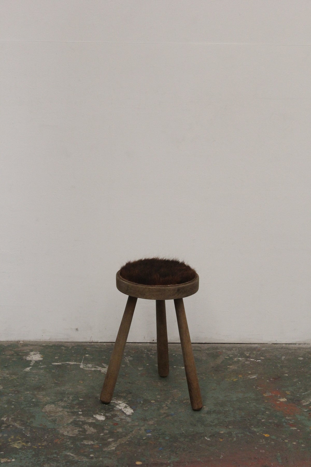 #1010 stool