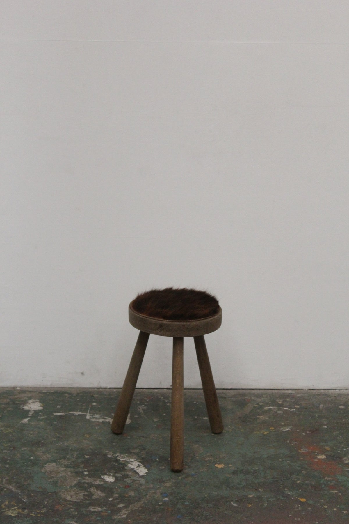 #1010 stool