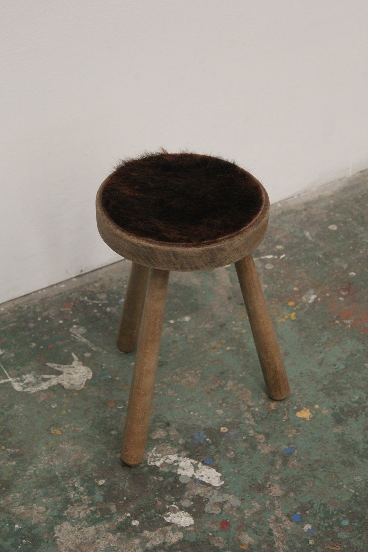 #1010 stool