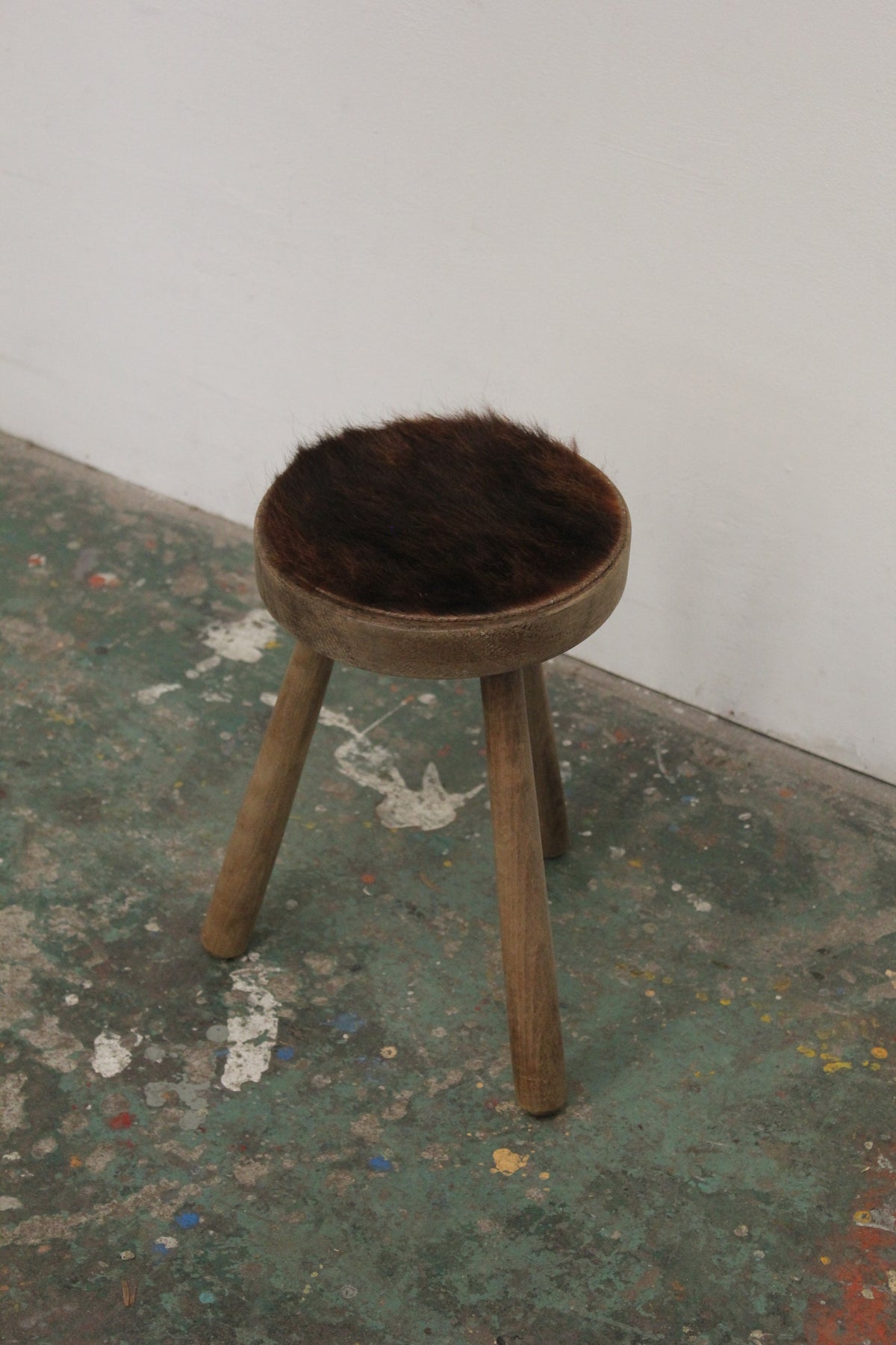 #1010 stool