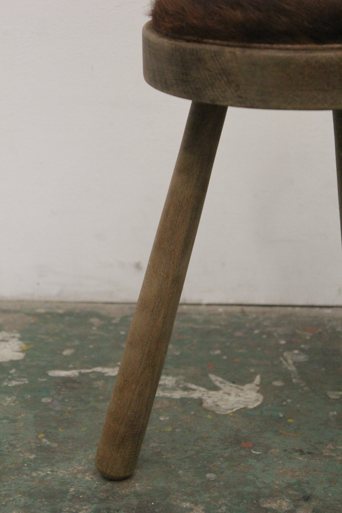 #1010 stool