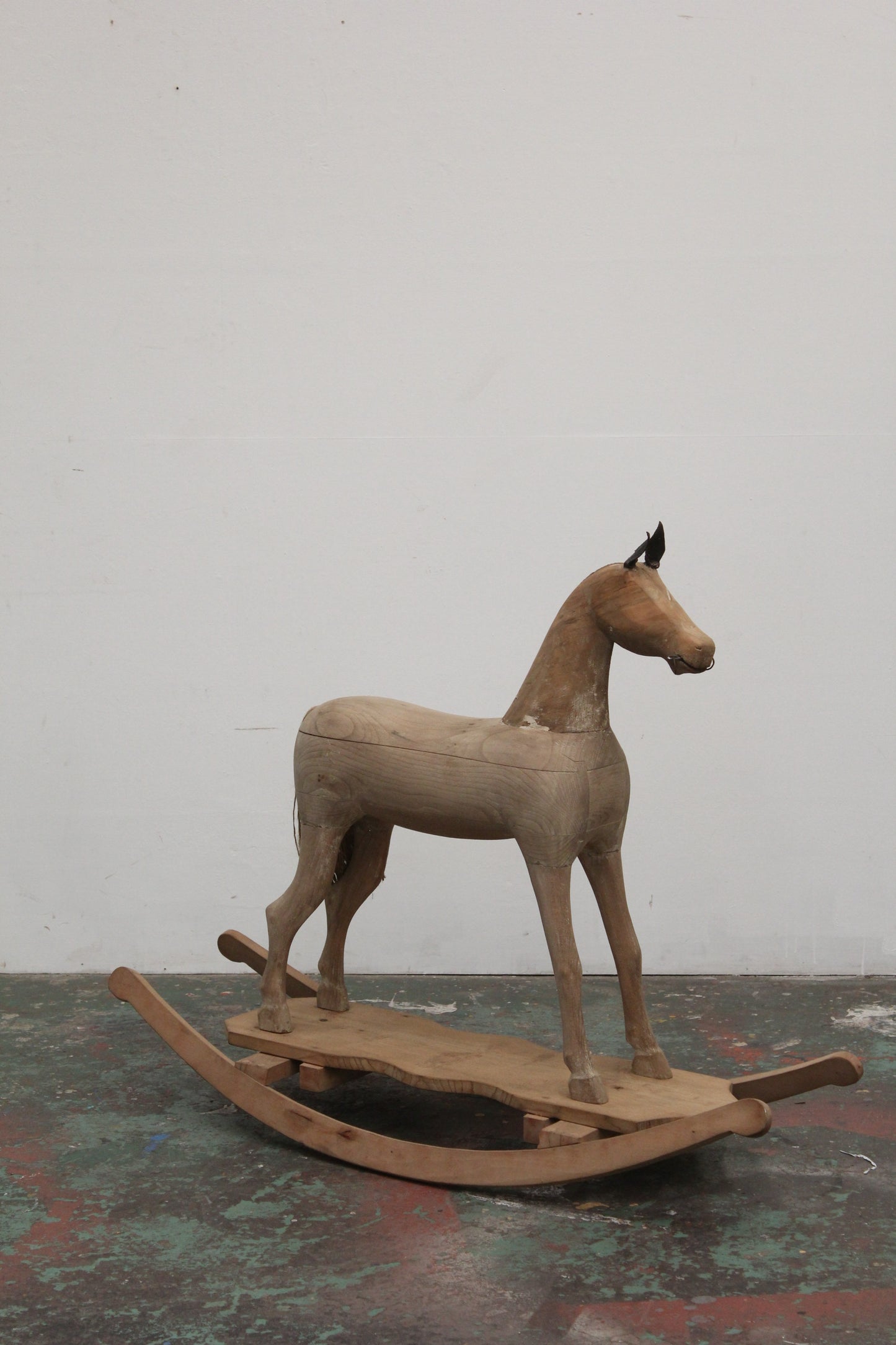 #0956 rocking horse