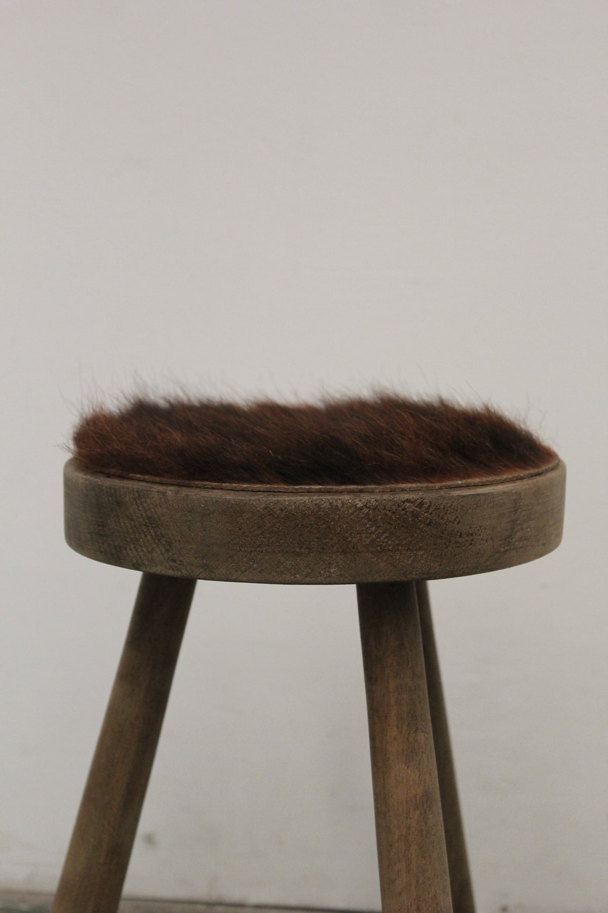 #1010 stool
