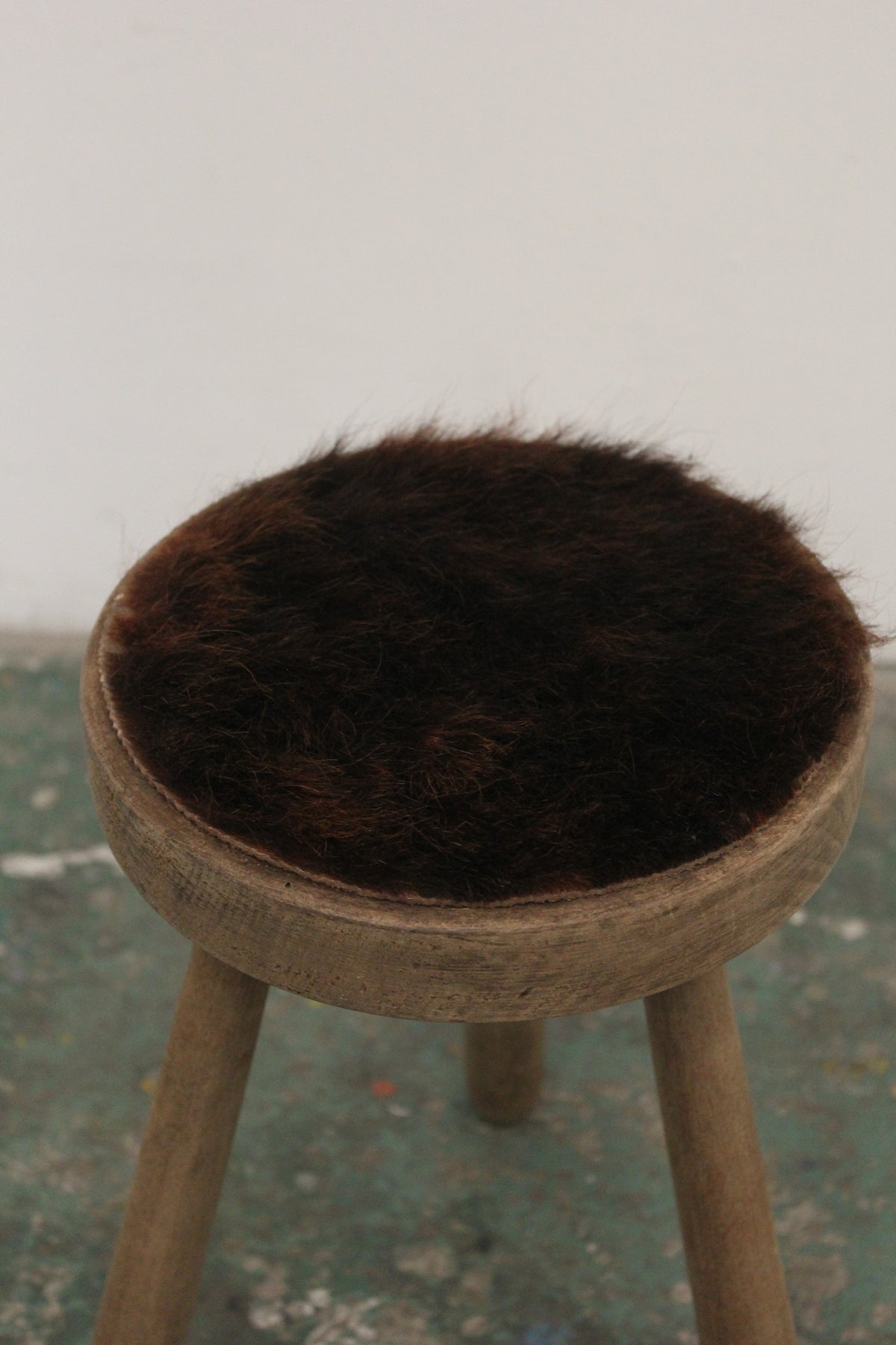 #1010 stool