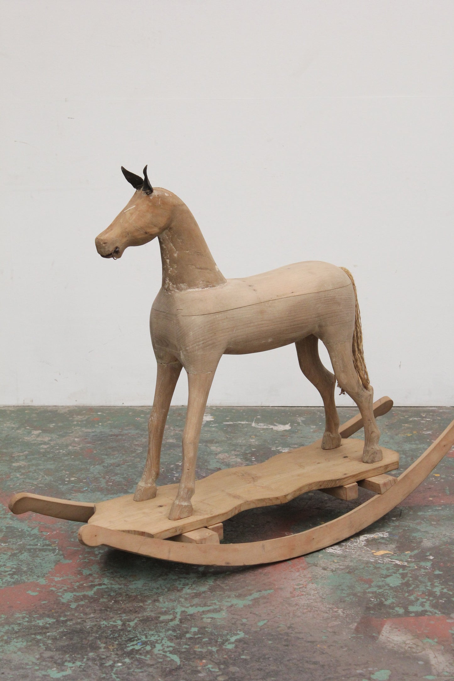 #0956 rocking horse
