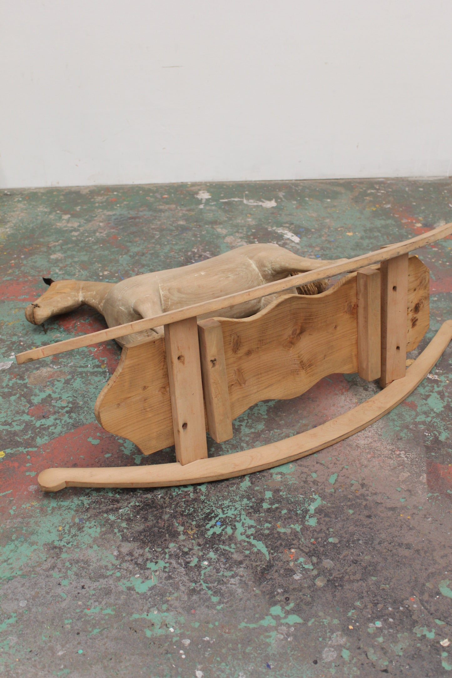 #0956 rocking horse