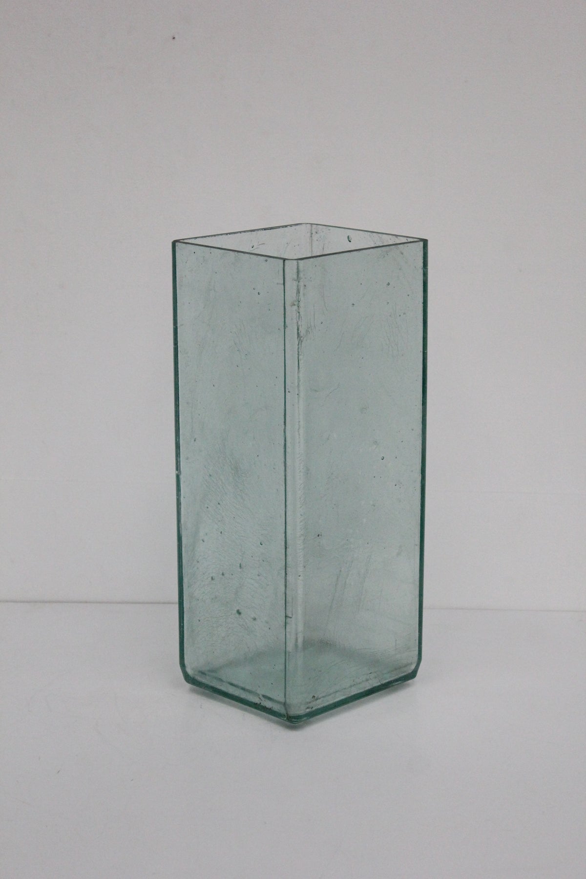 #1588 glass case