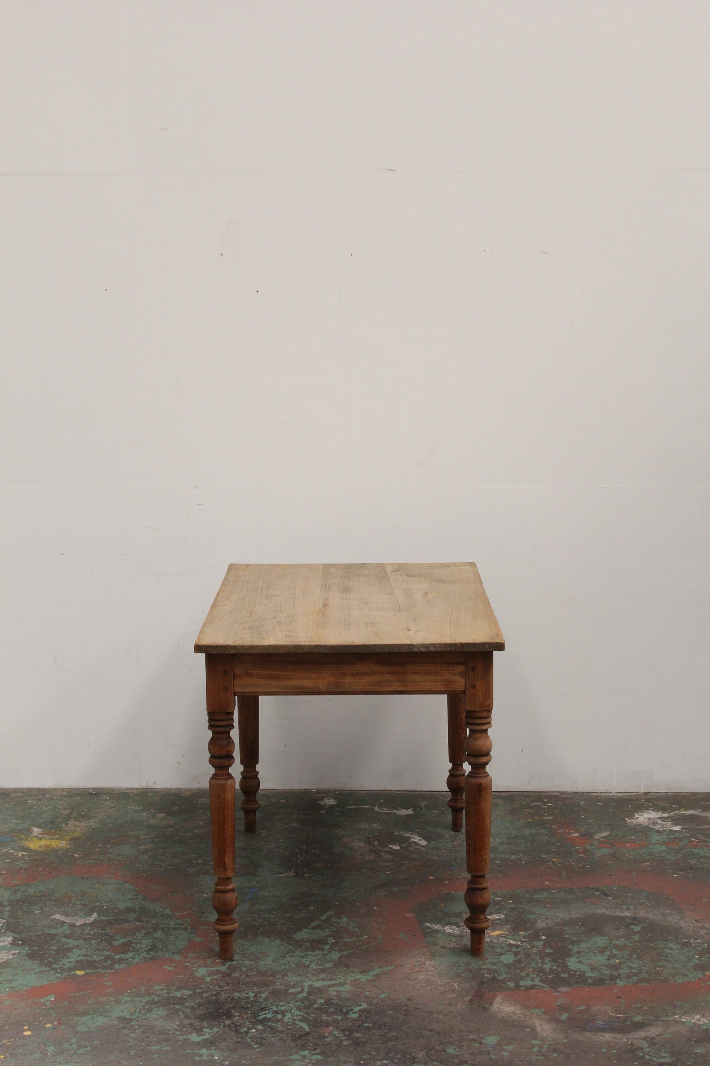 #1279 table