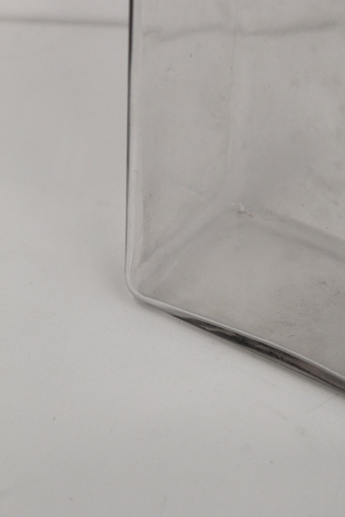 #1589 glass case