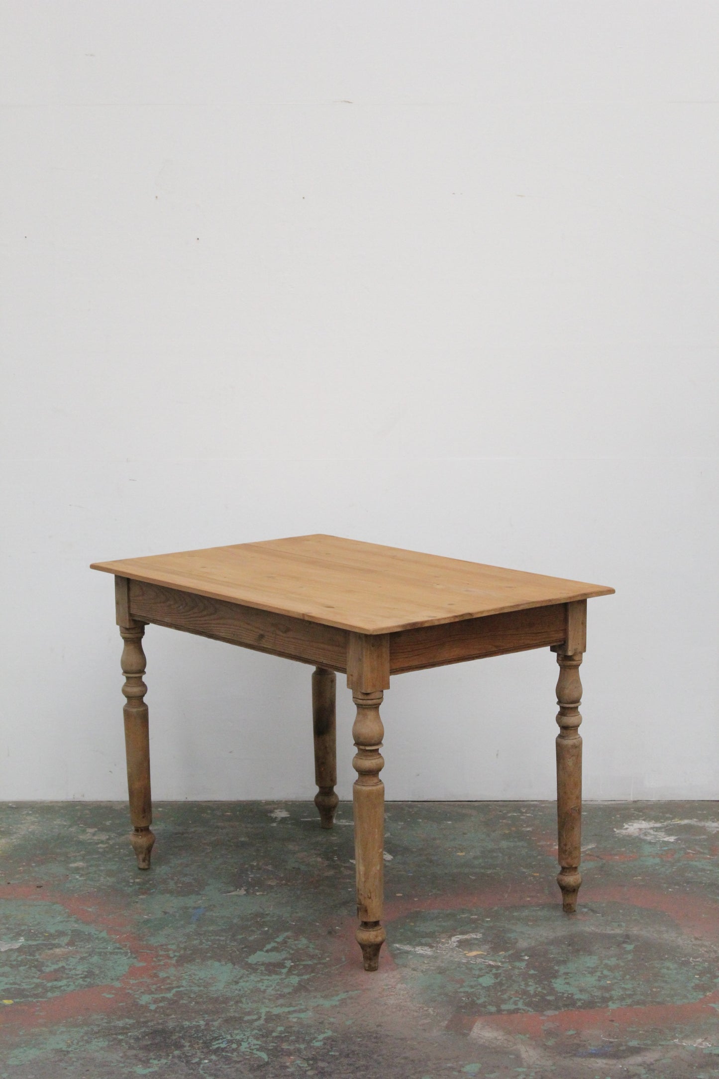 #1280 table