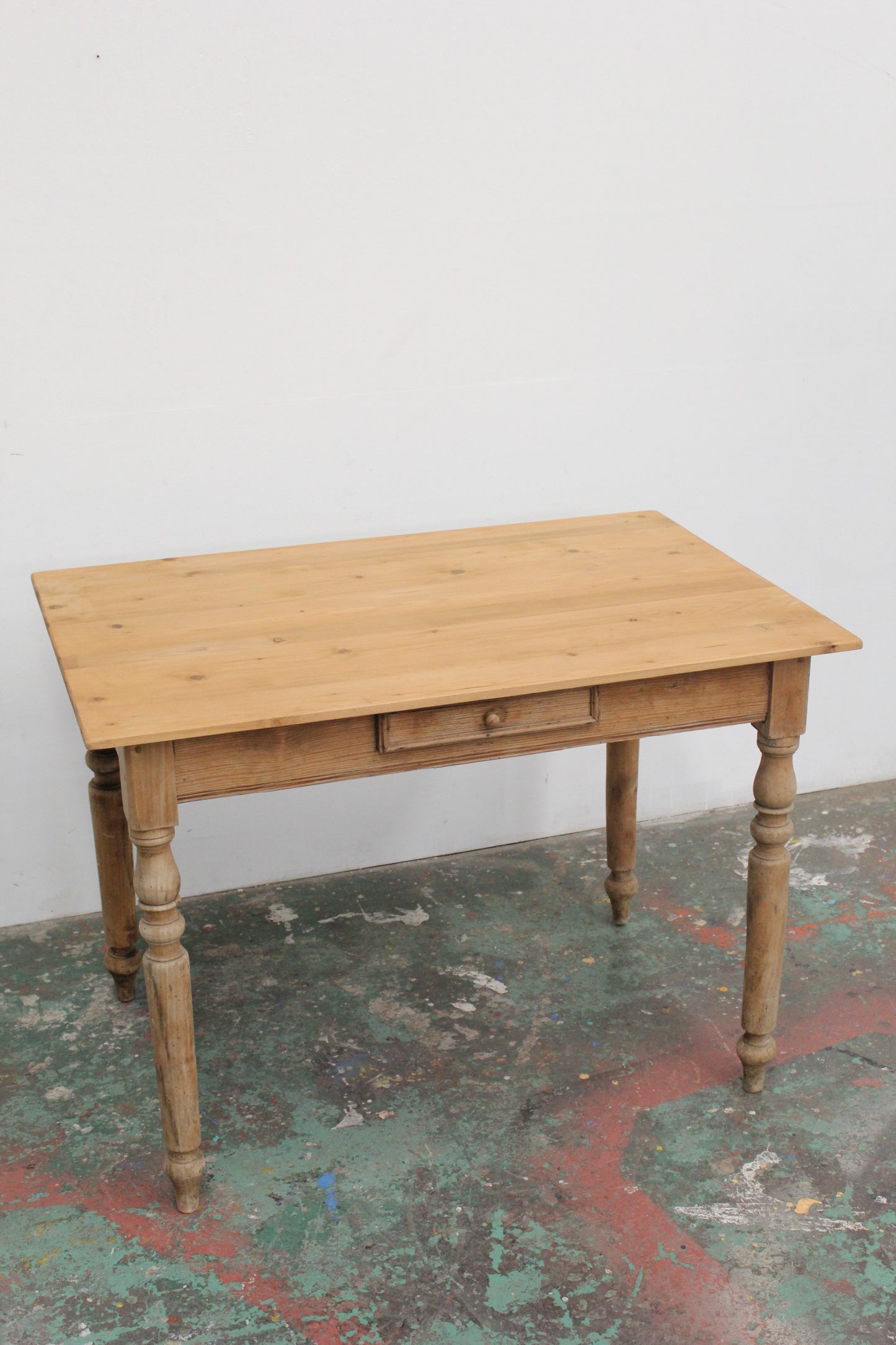#1280 table