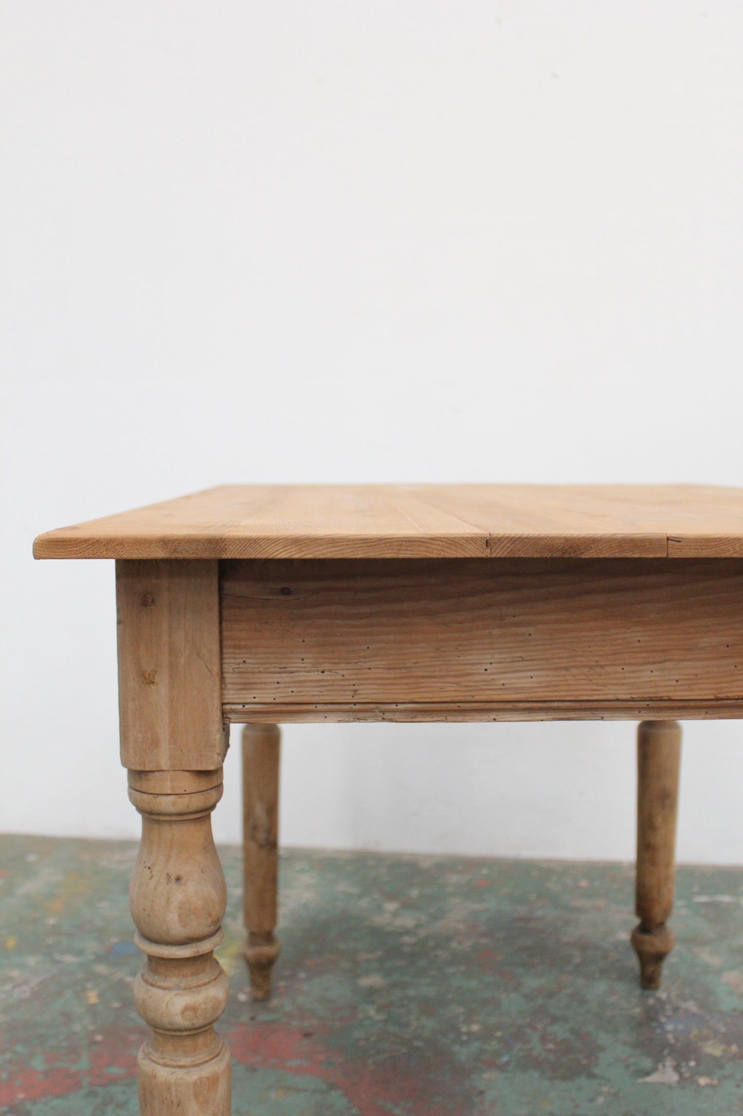 #1280 table