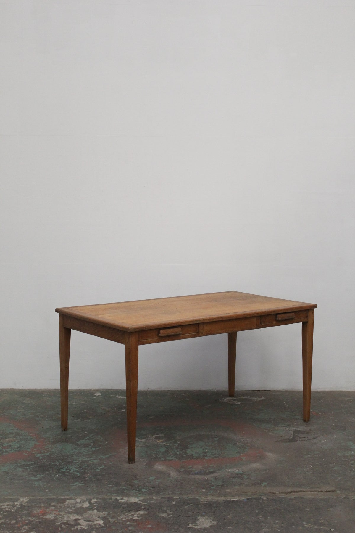 #1590 table