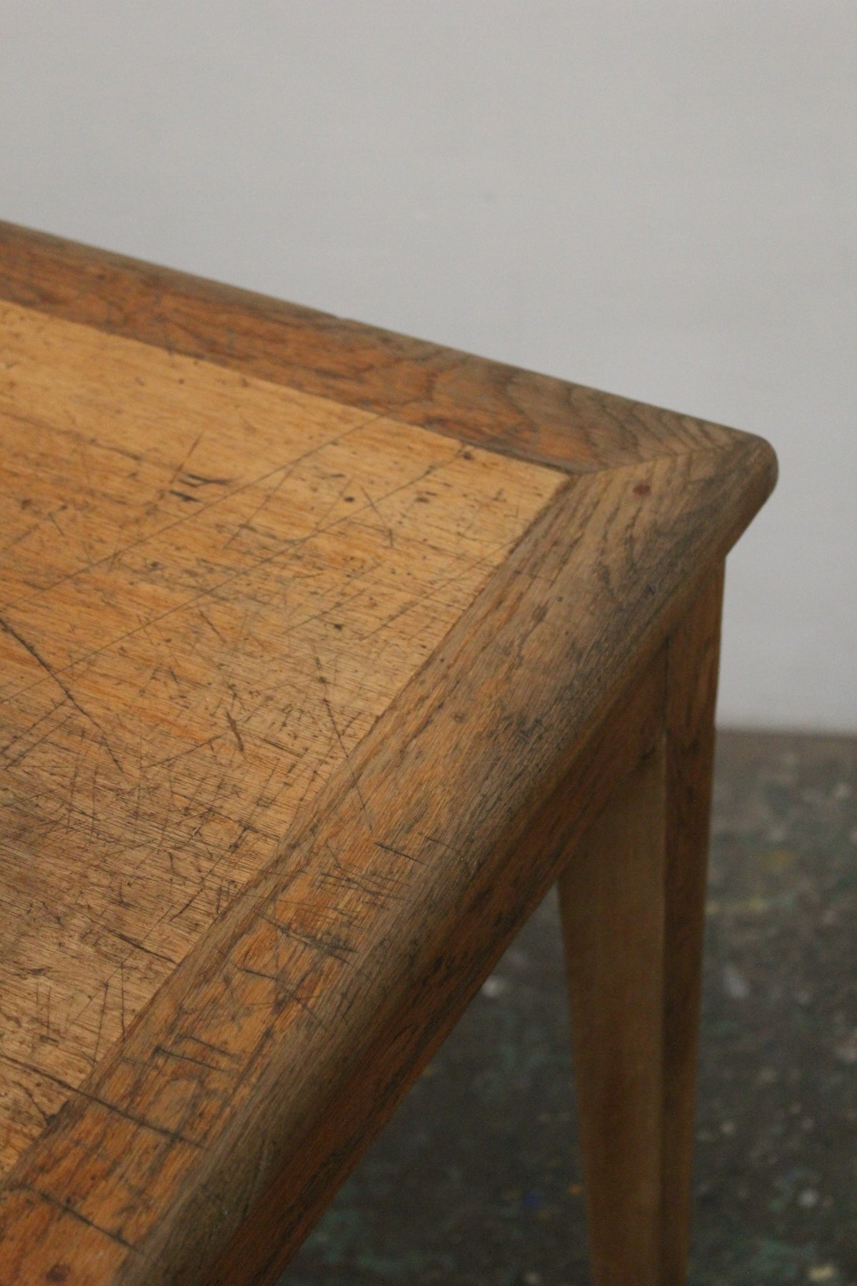 #1590 table