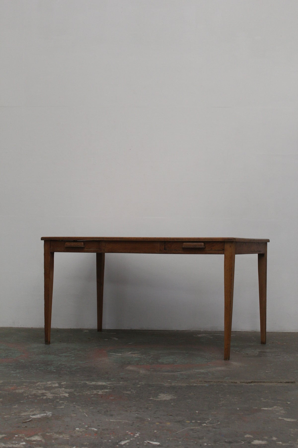 #1590 table