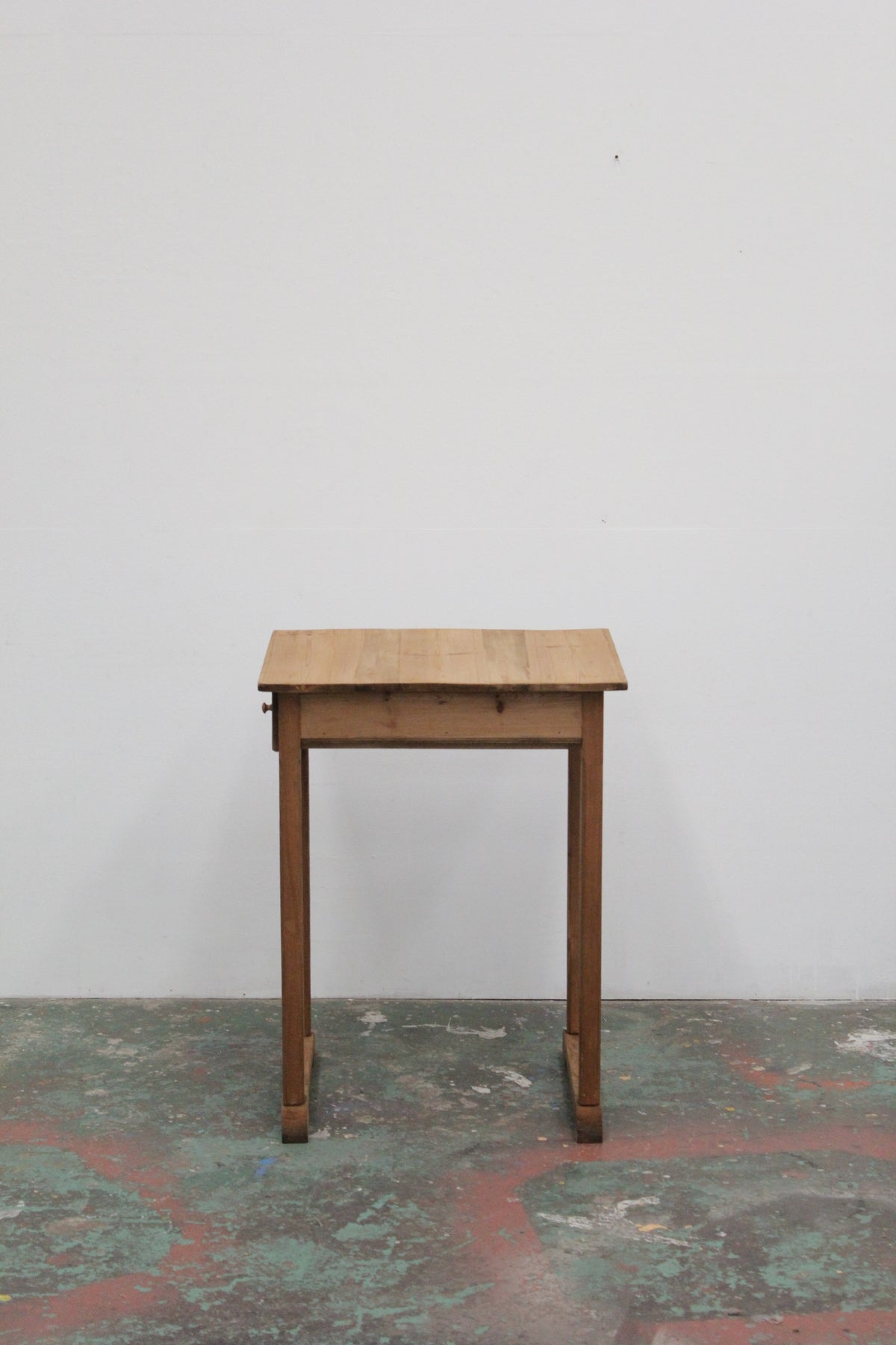#1132 table