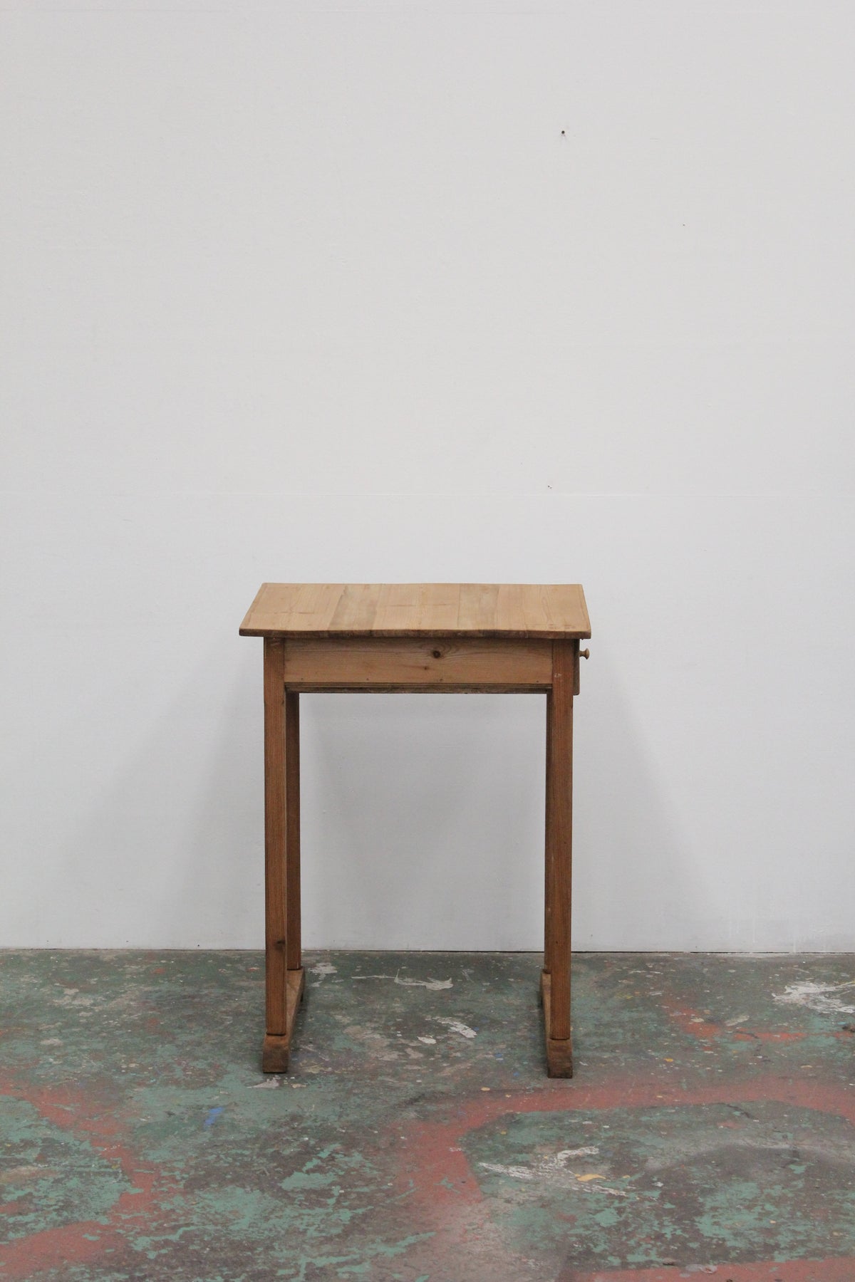 #1132 table