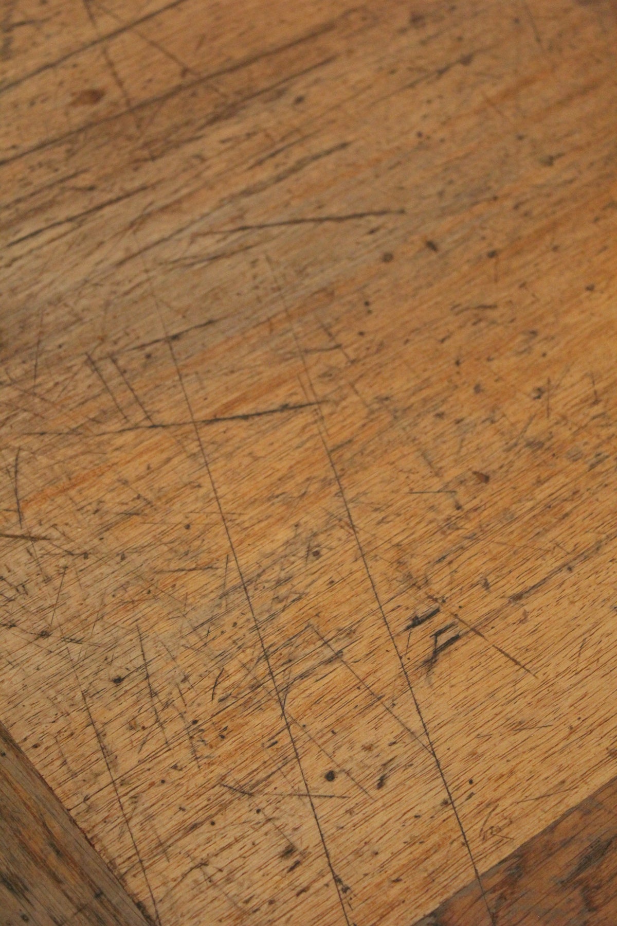 #1590 table