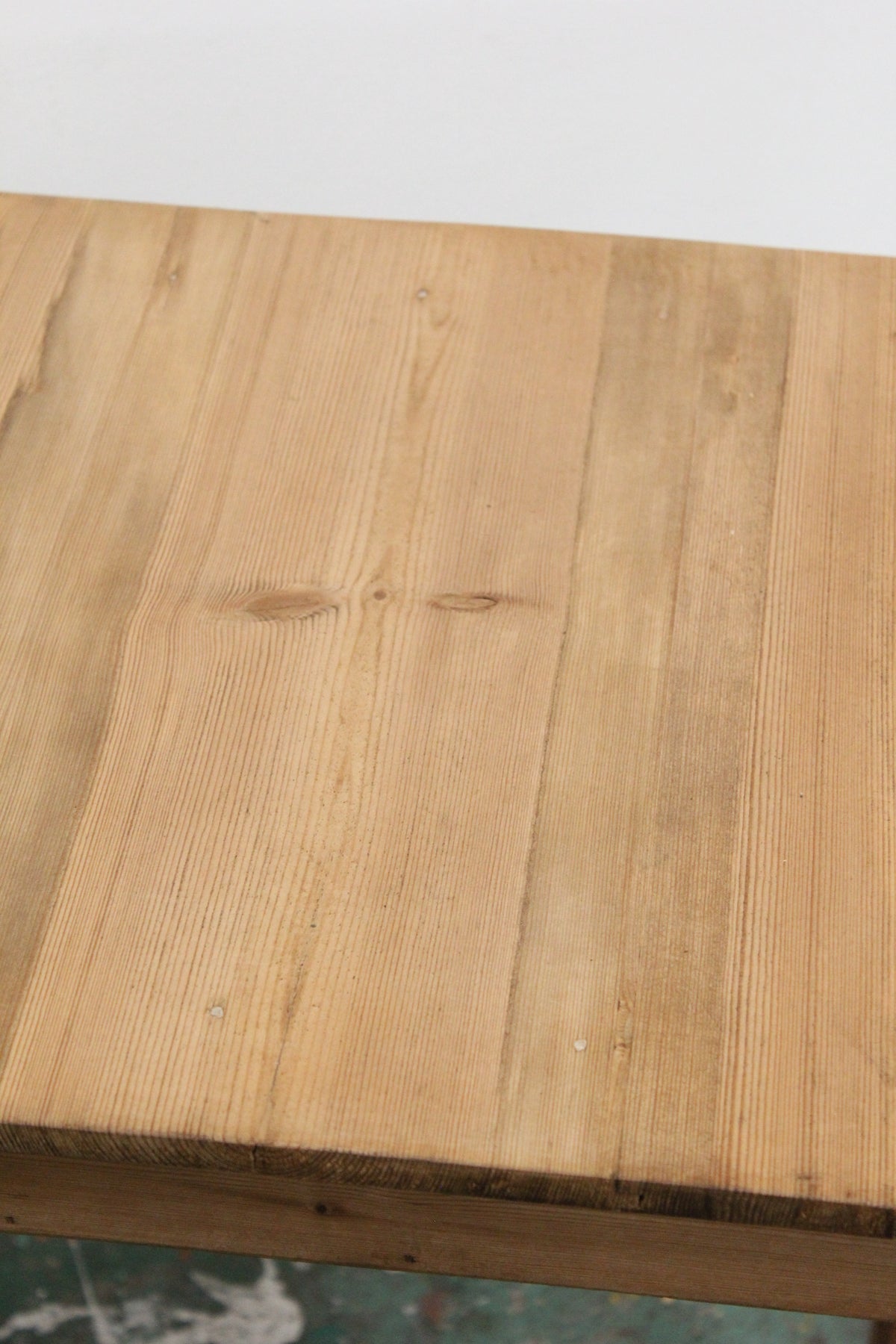 #1132 table