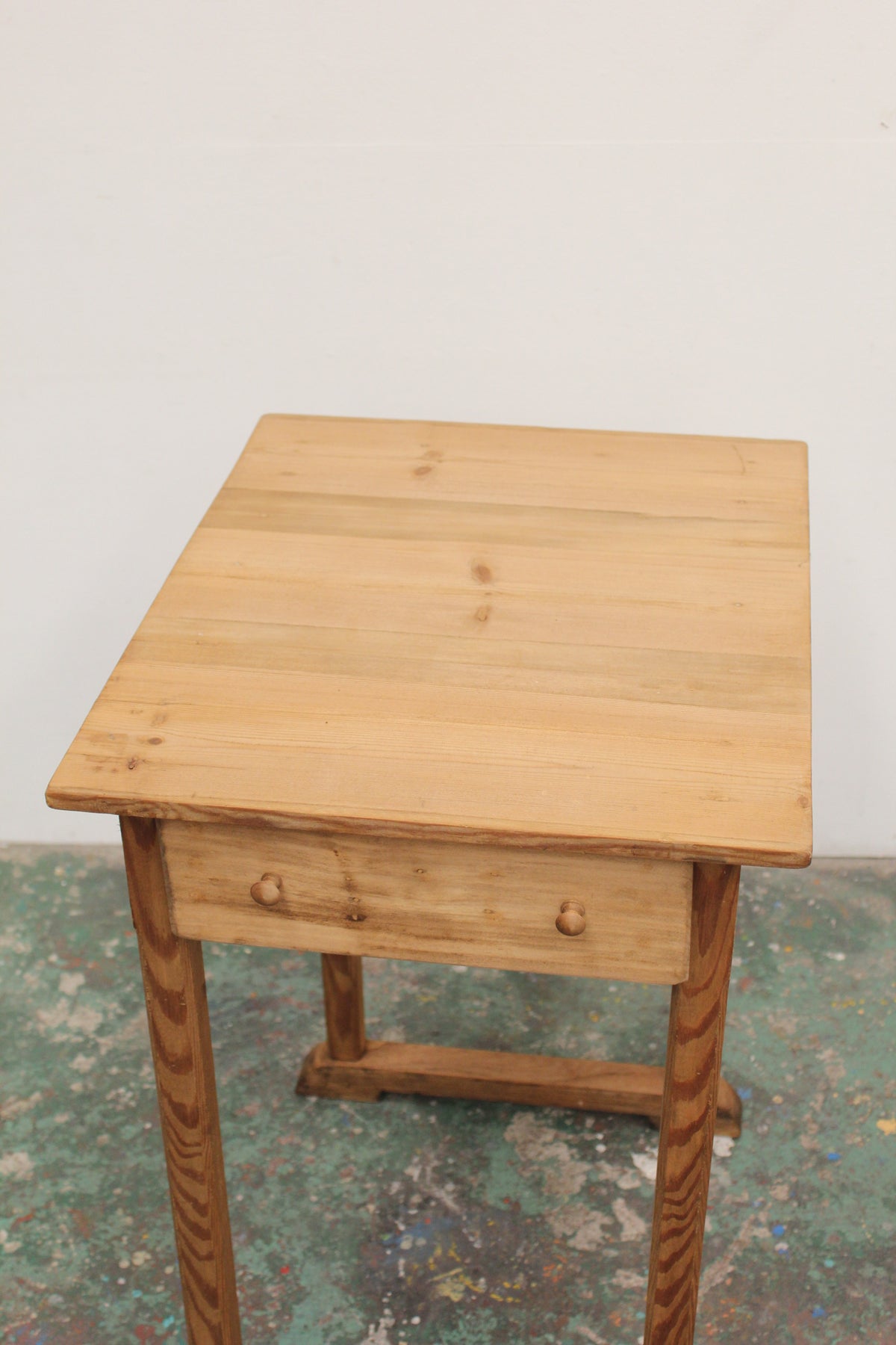 #1132 table