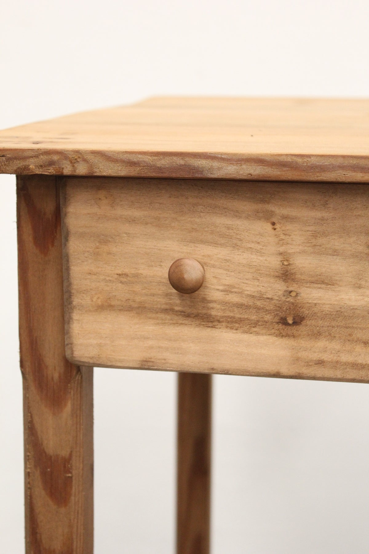 #1132 table