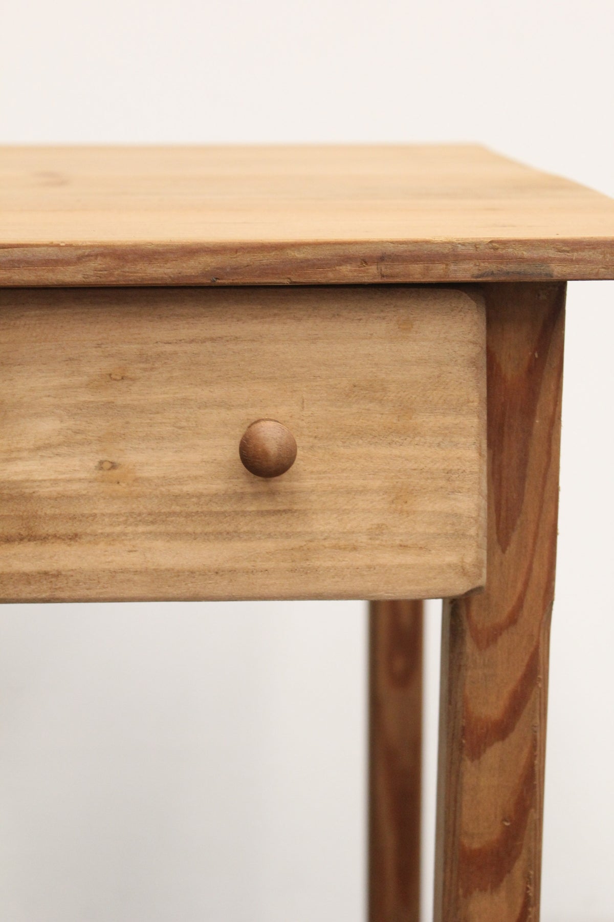 #1132 table