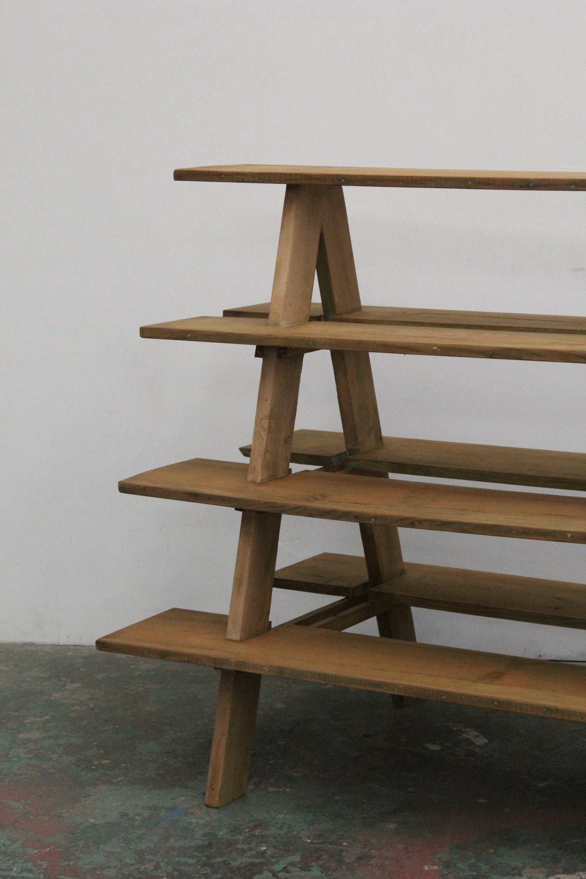 #1591 shelf