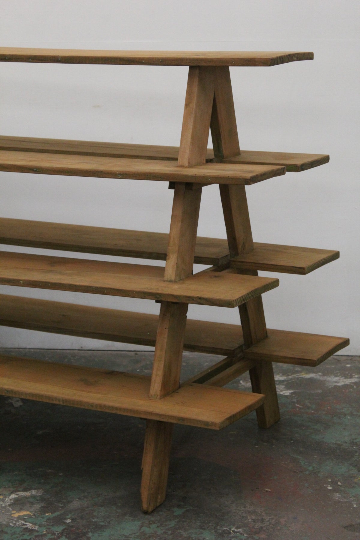 #1591 shelf
