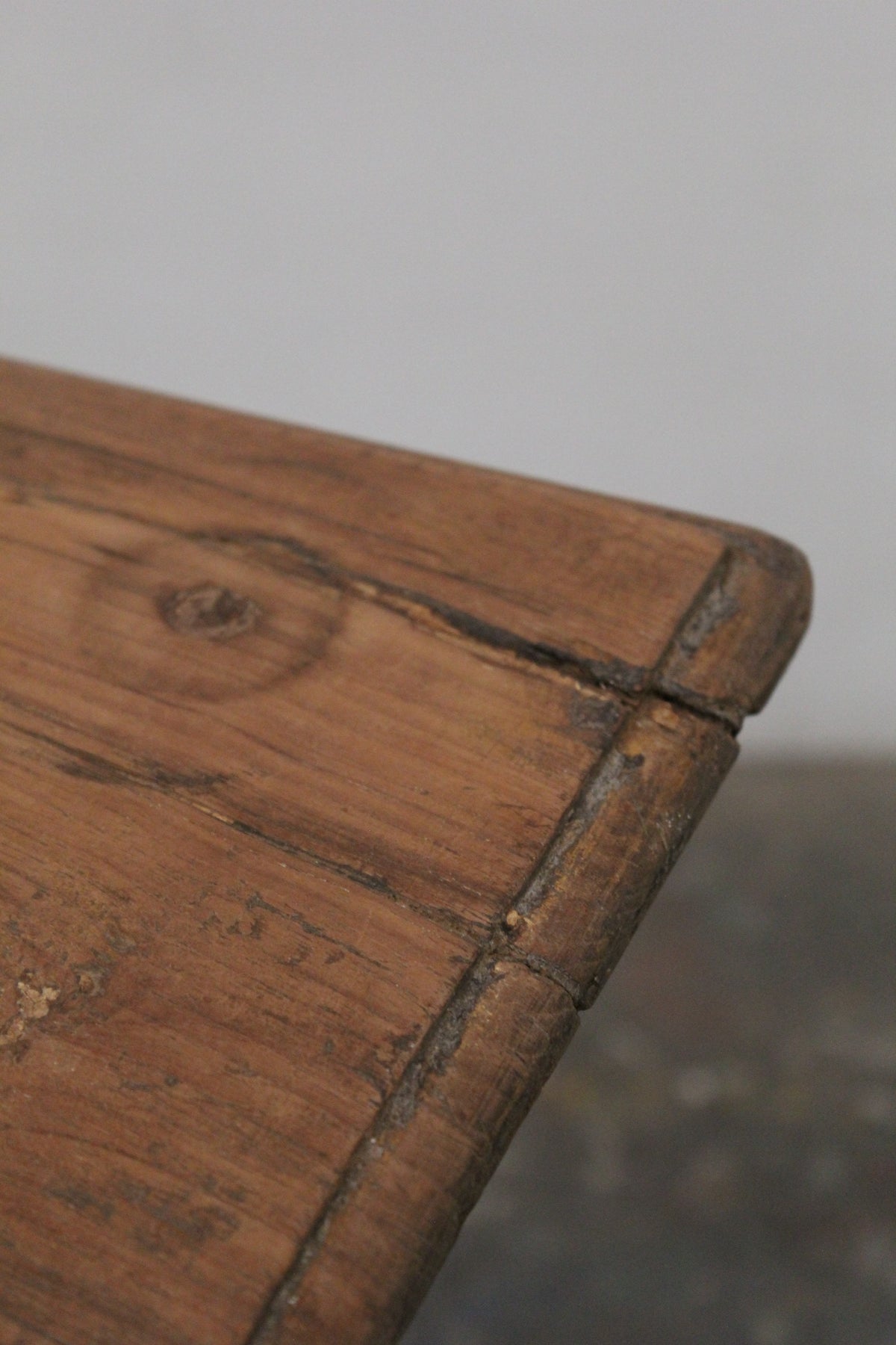 #1273 table