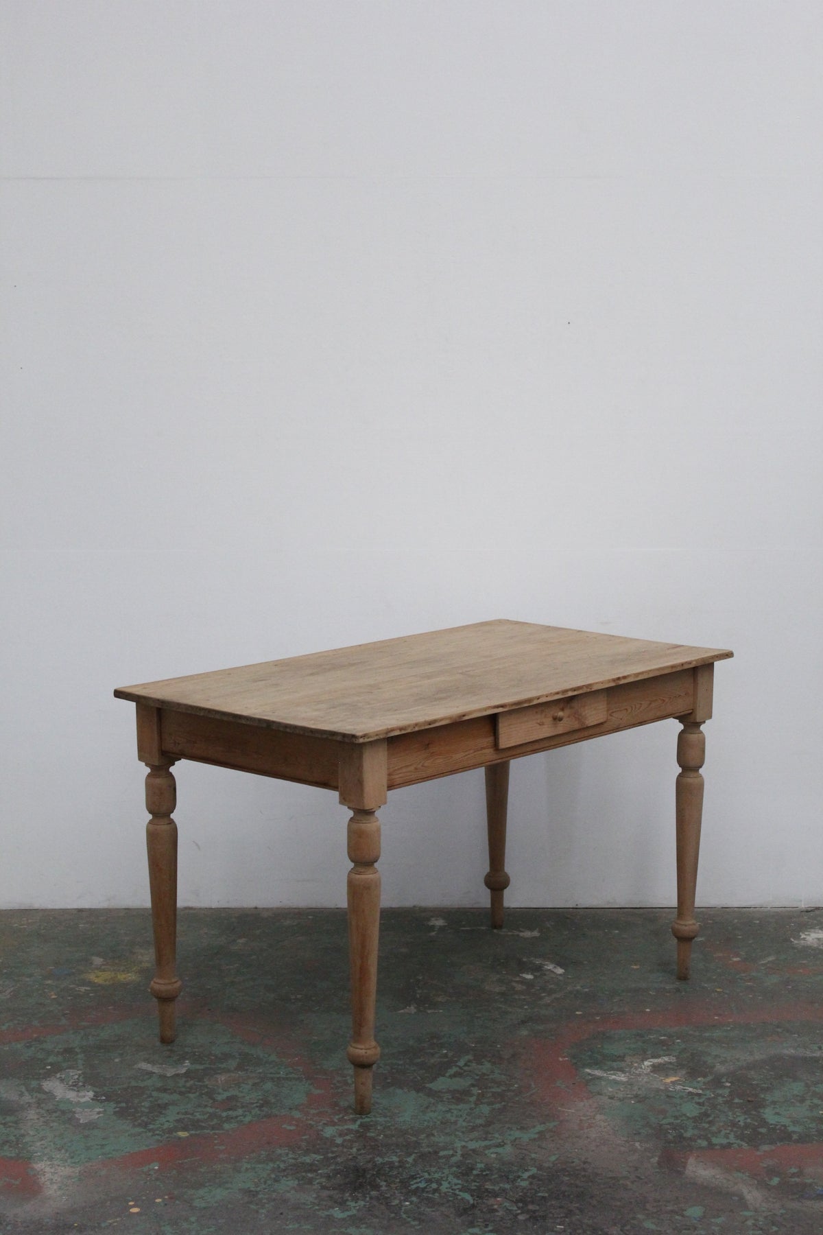 #1065 table
