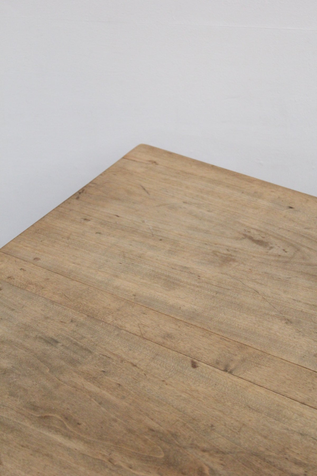 #1065 table