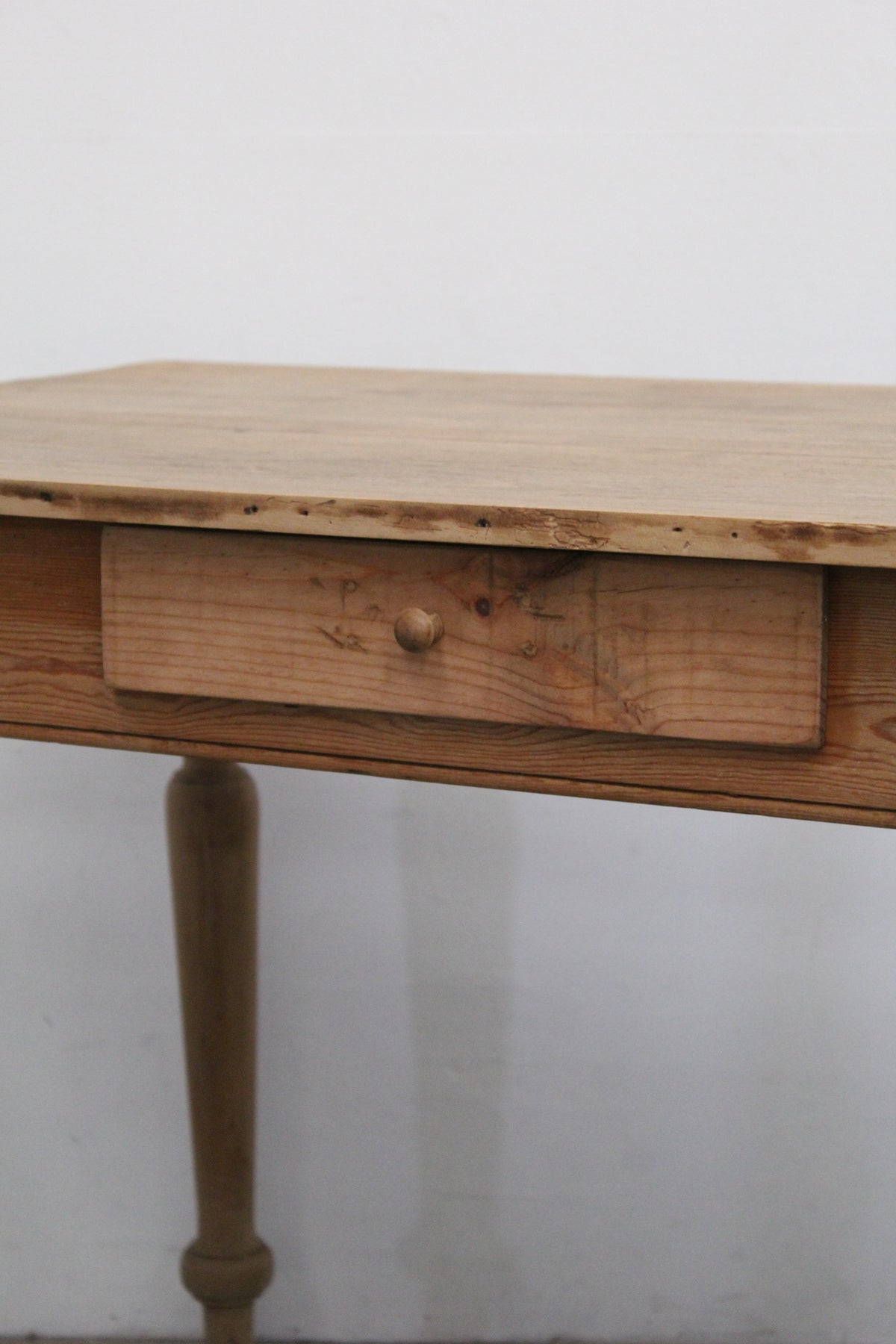 #1065 table