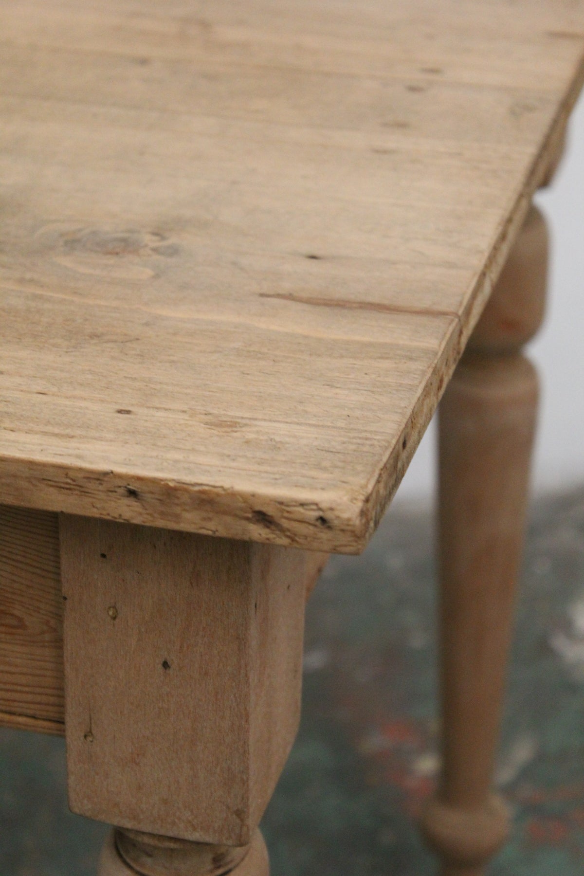 #1065 table