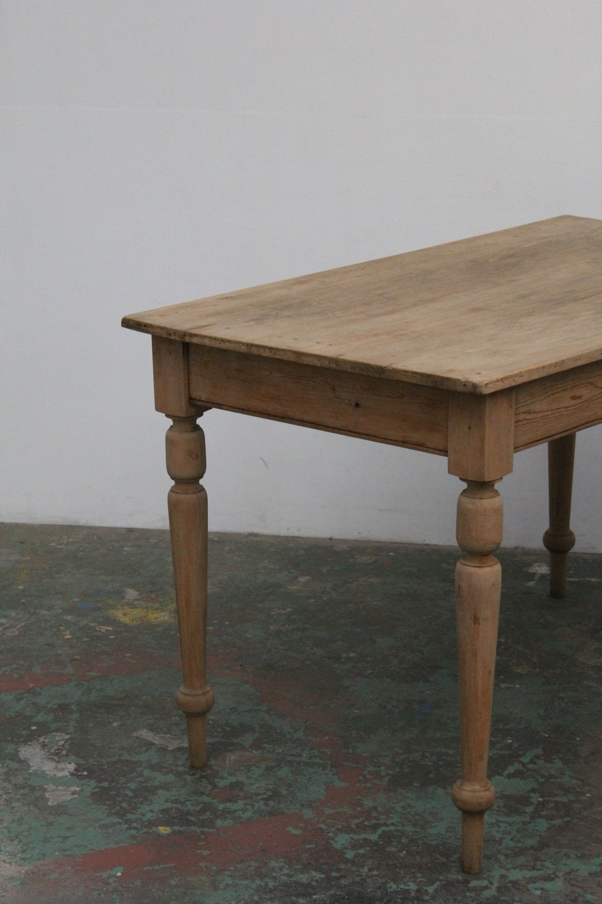 #1065 table