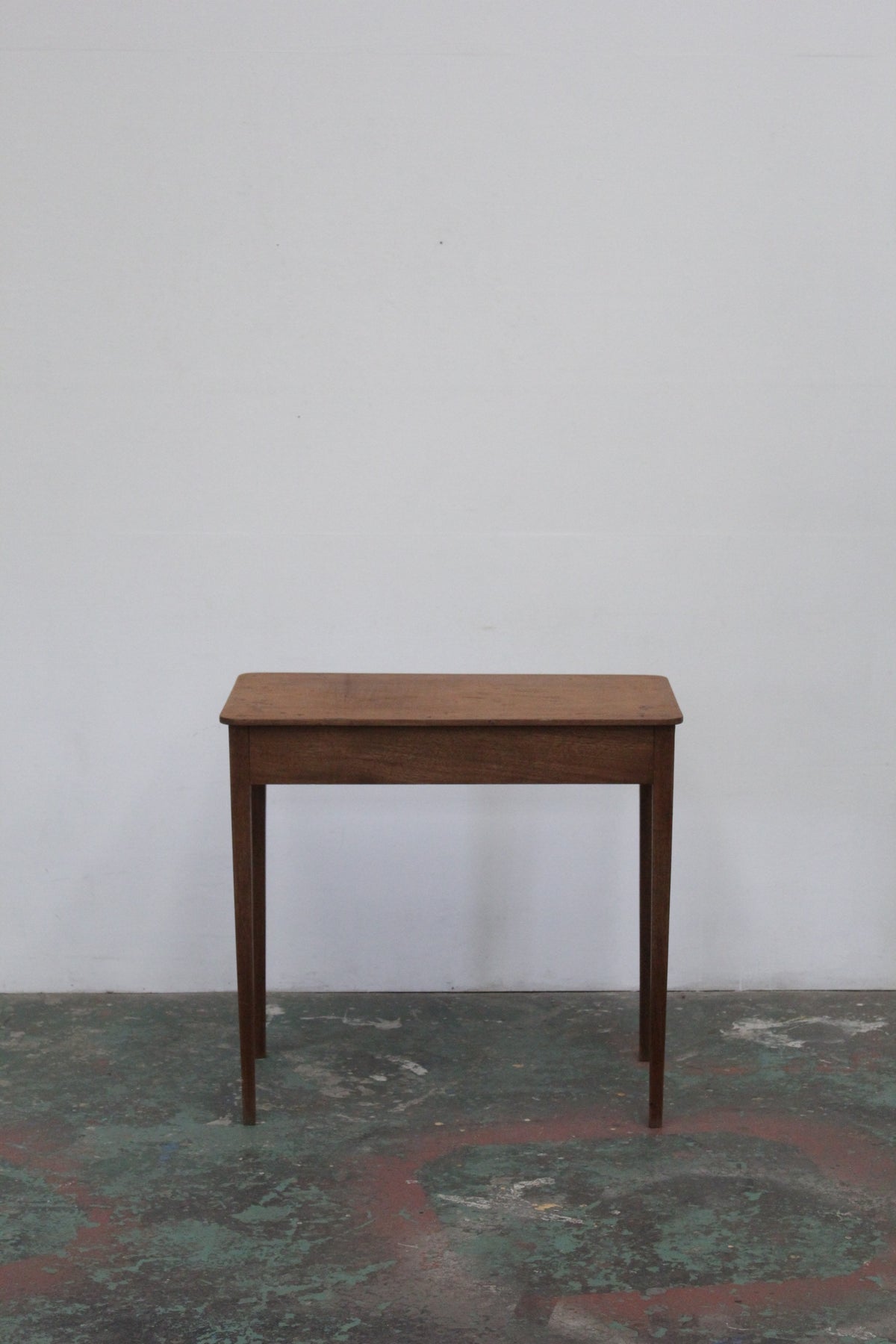 #0880 writing table