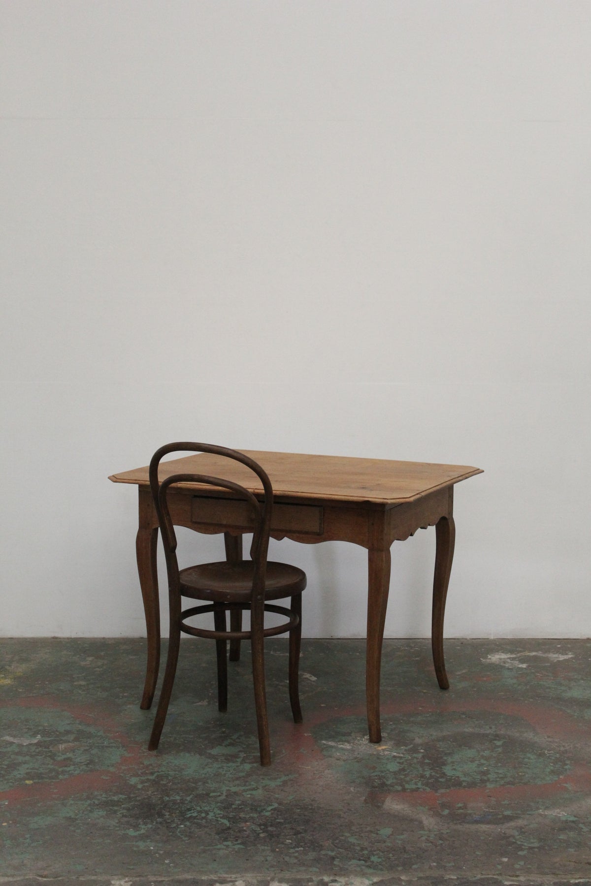 #1607 table