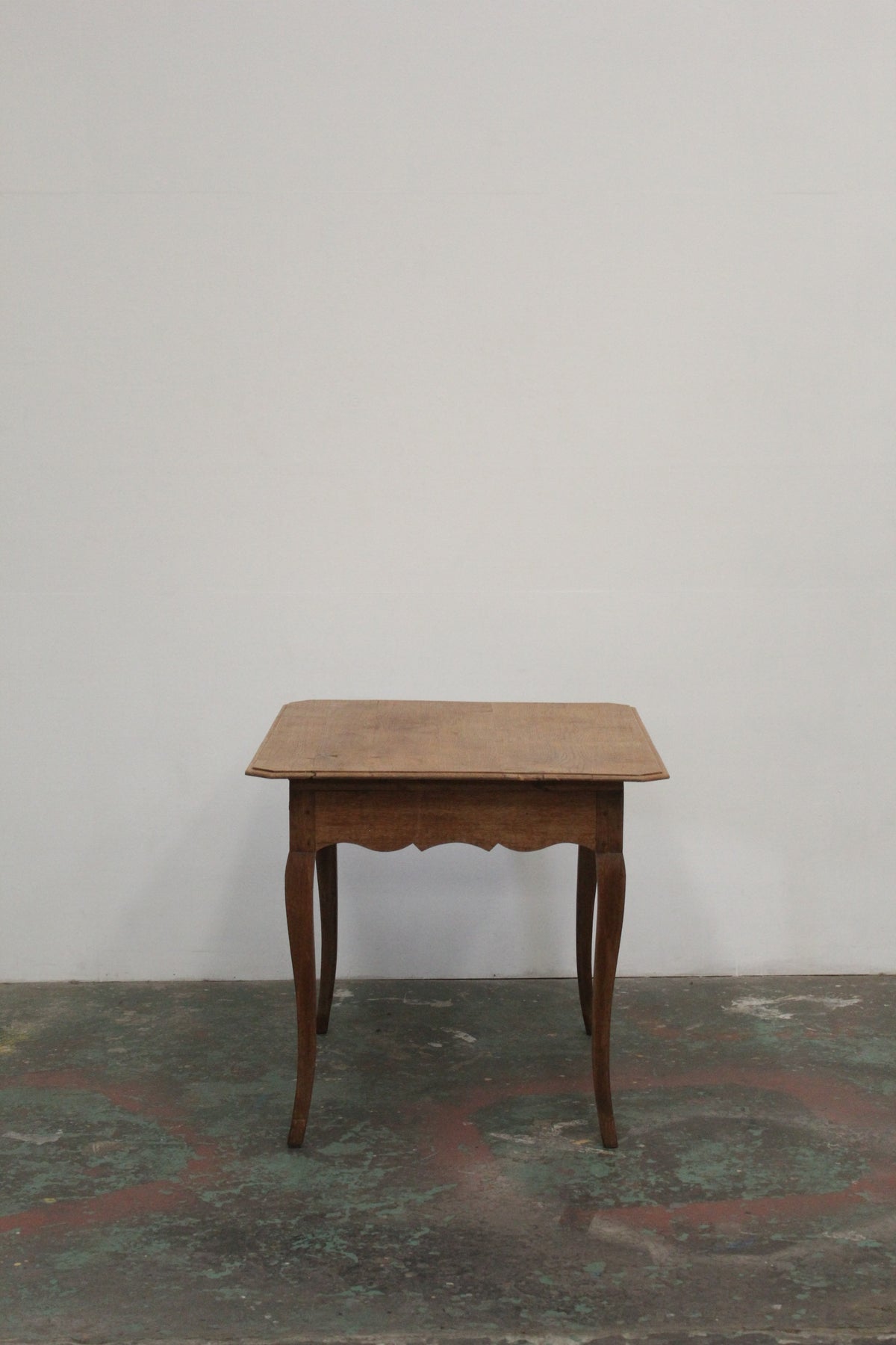 #1607 table