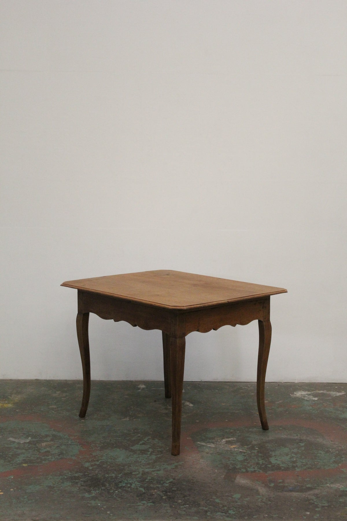 #1607 table