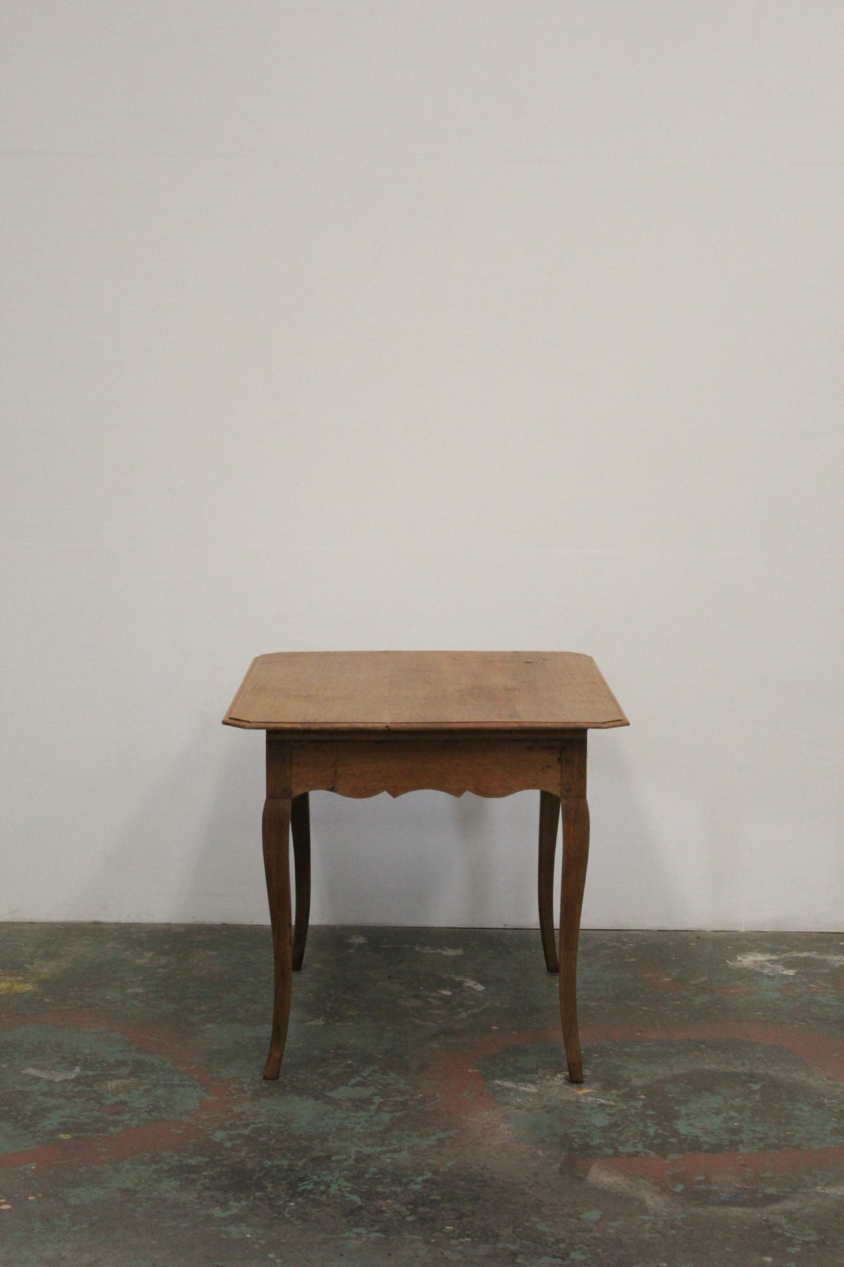#1607 table