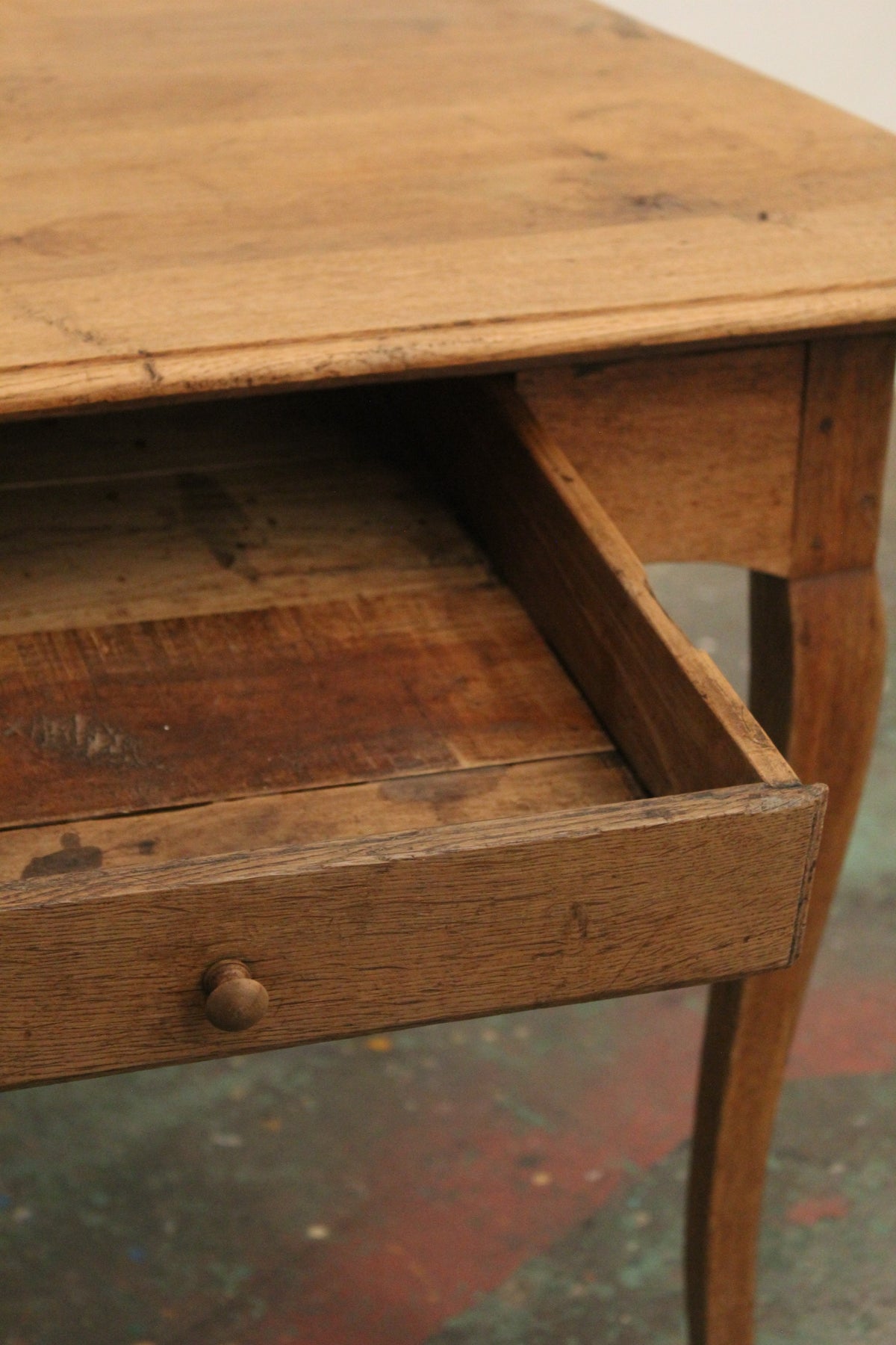 #1607 table