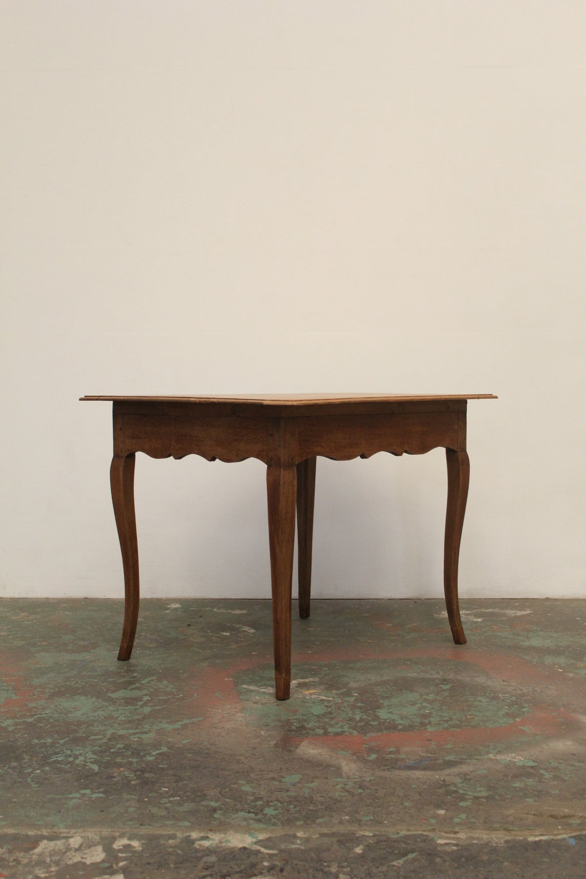 #1607 table
