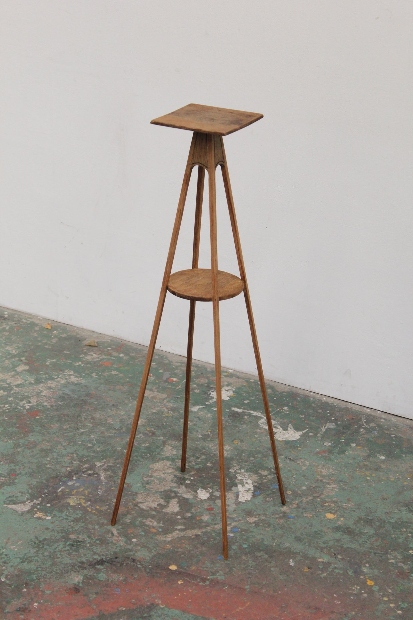 #1184 side table
