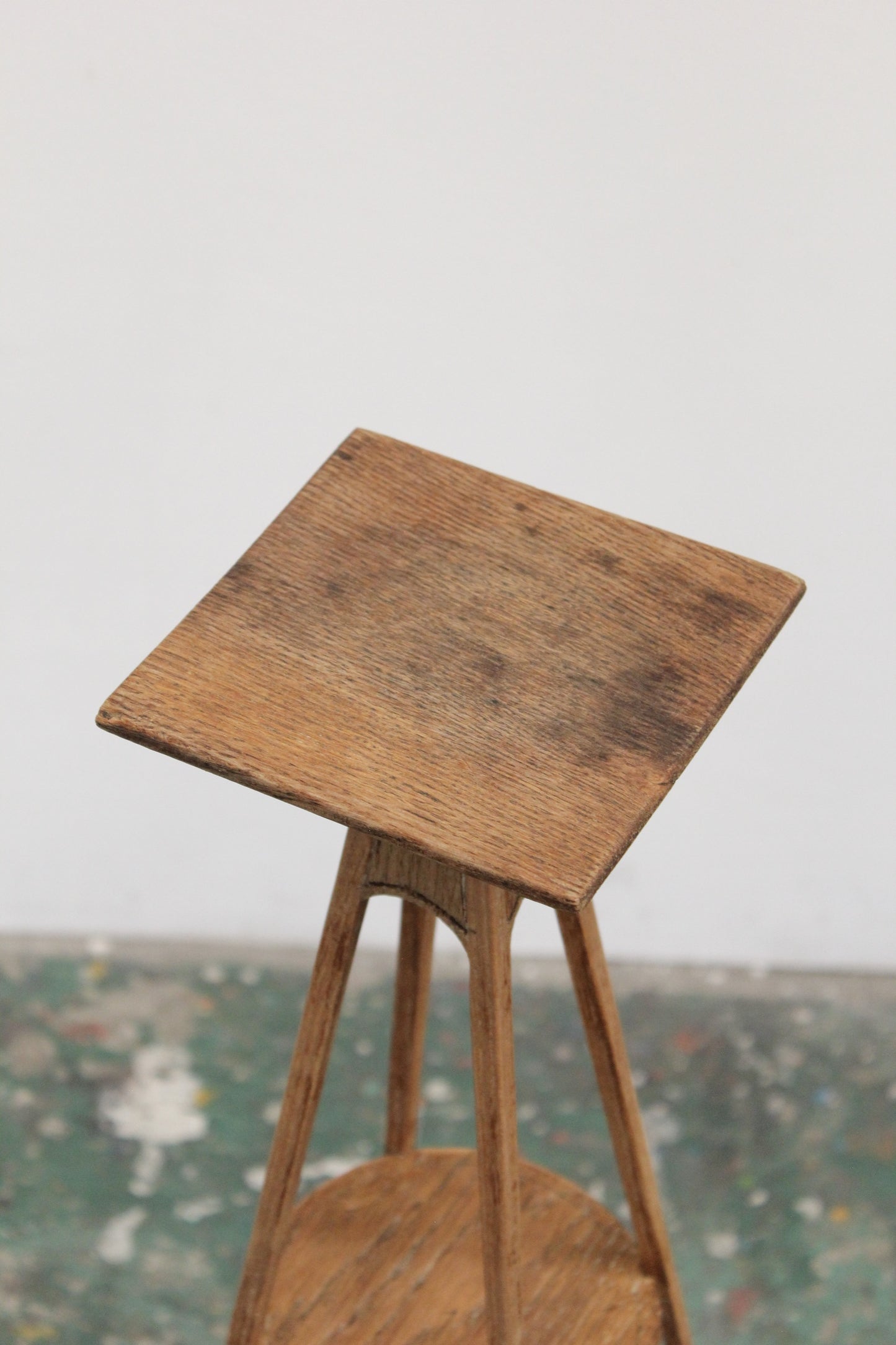 #1184 side table