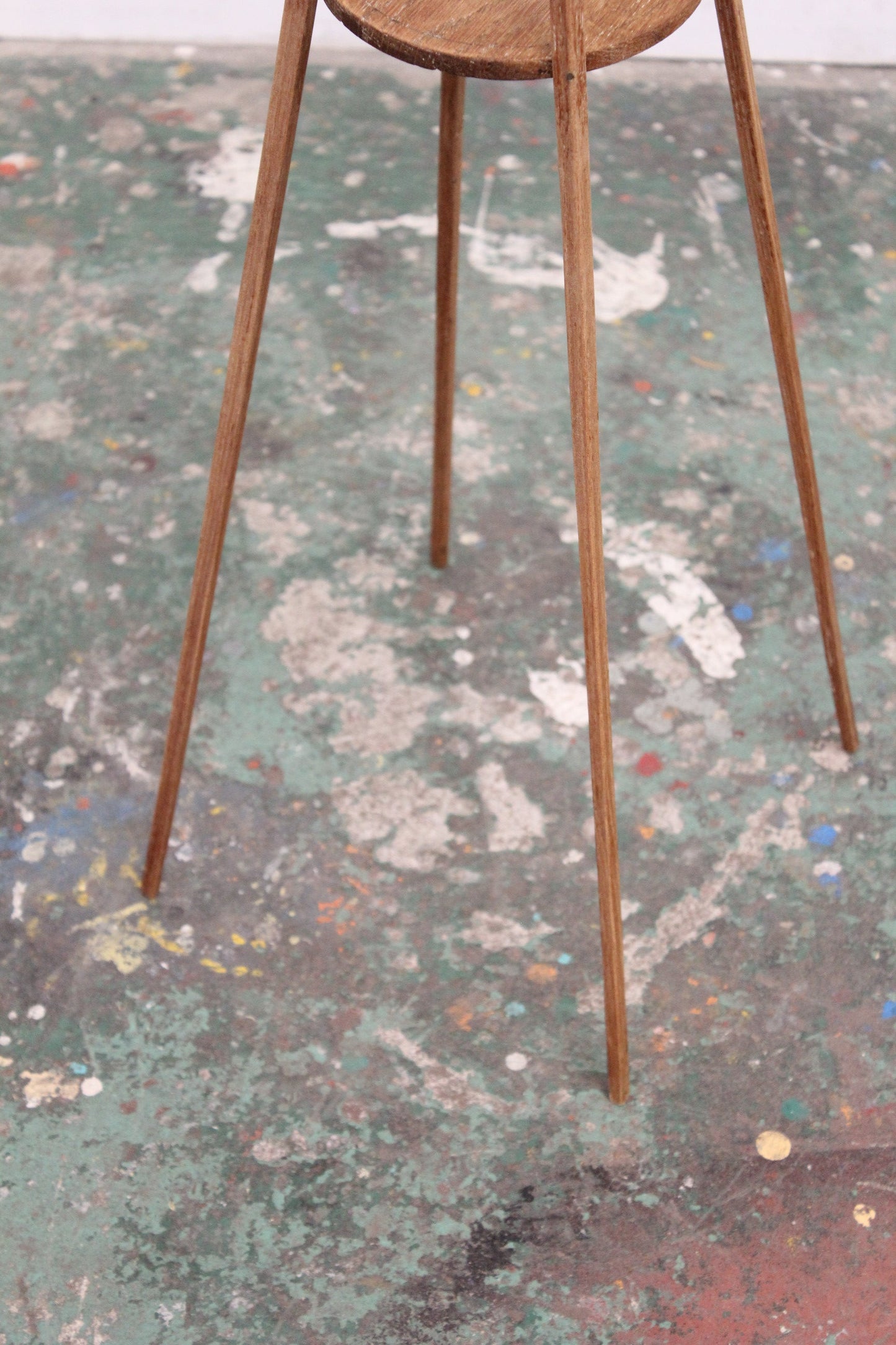#1184 side table