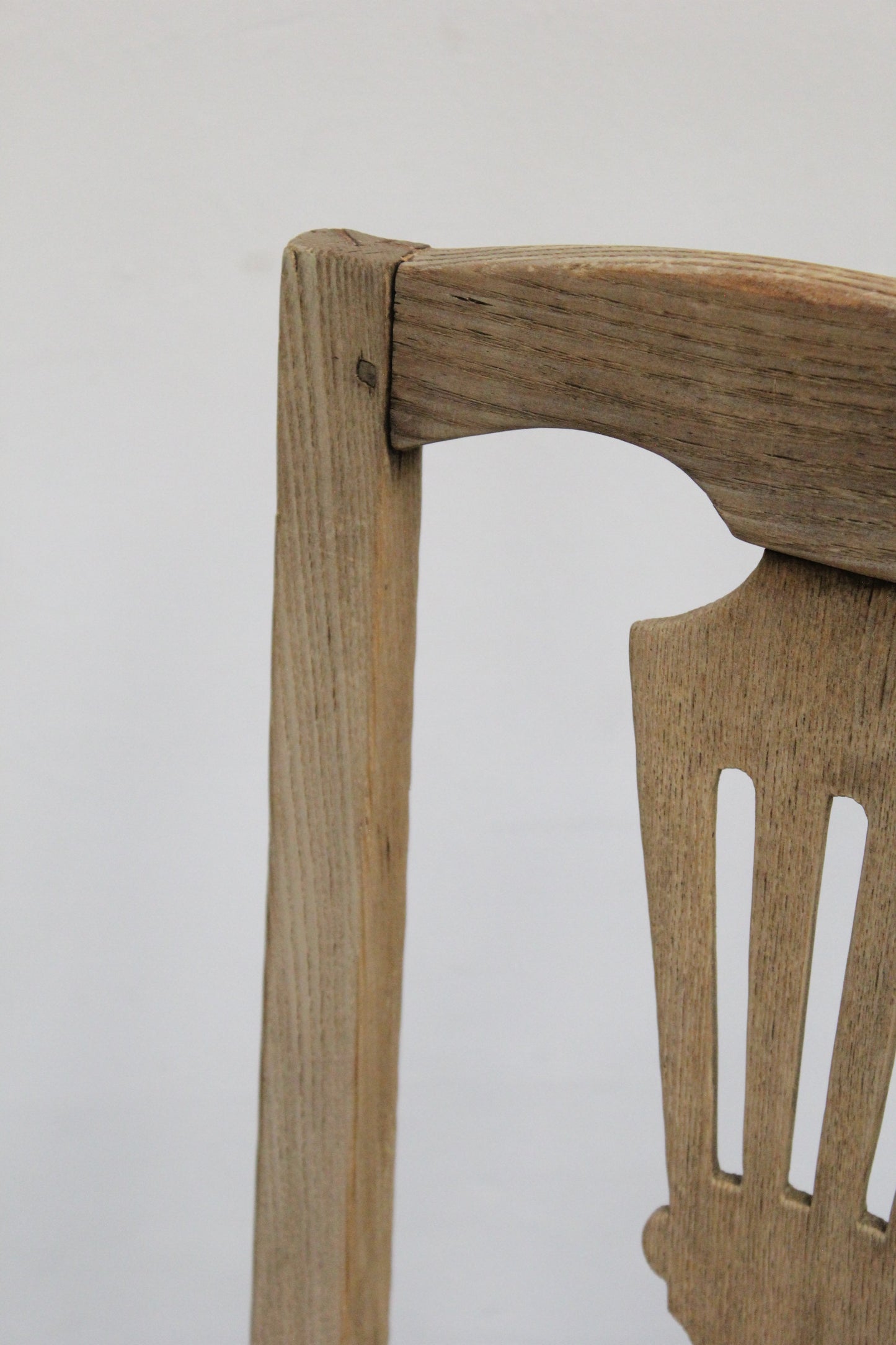 #1056 chair