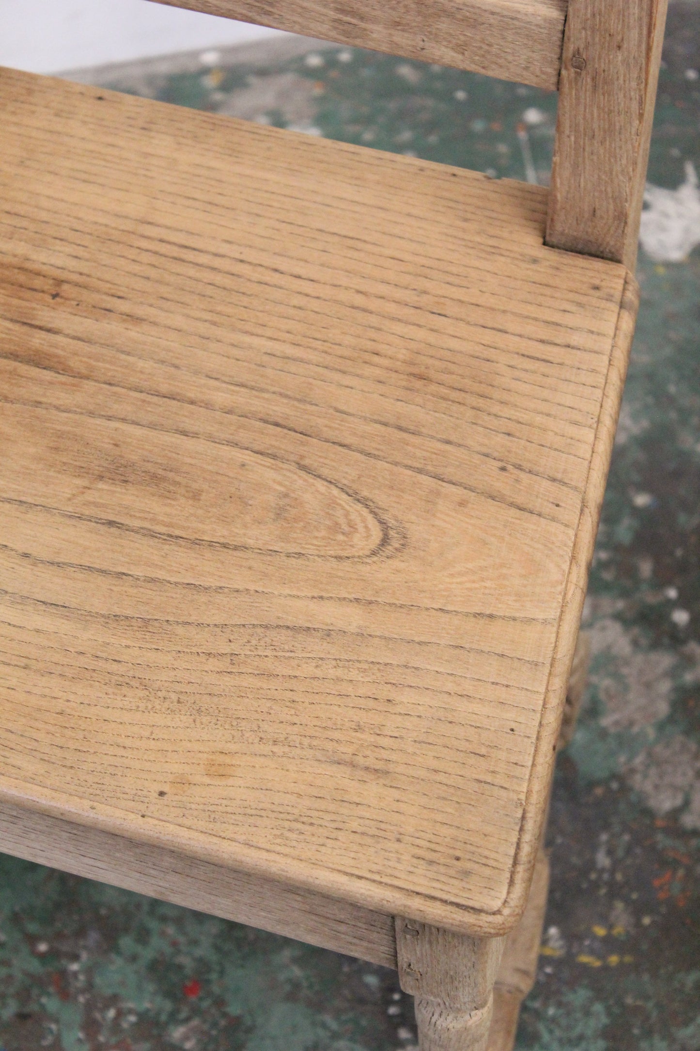 #1056 chair