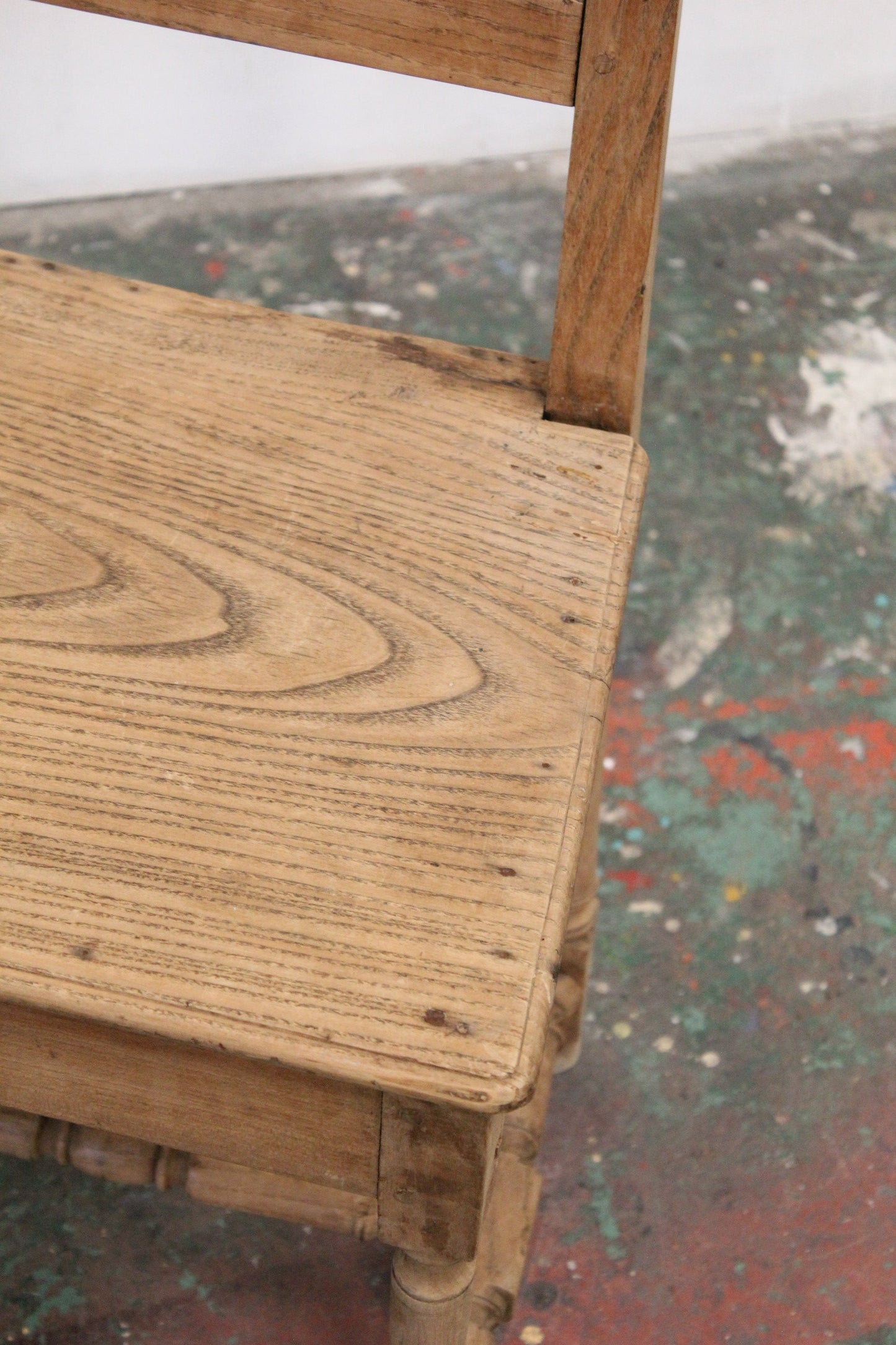 #1056 chair