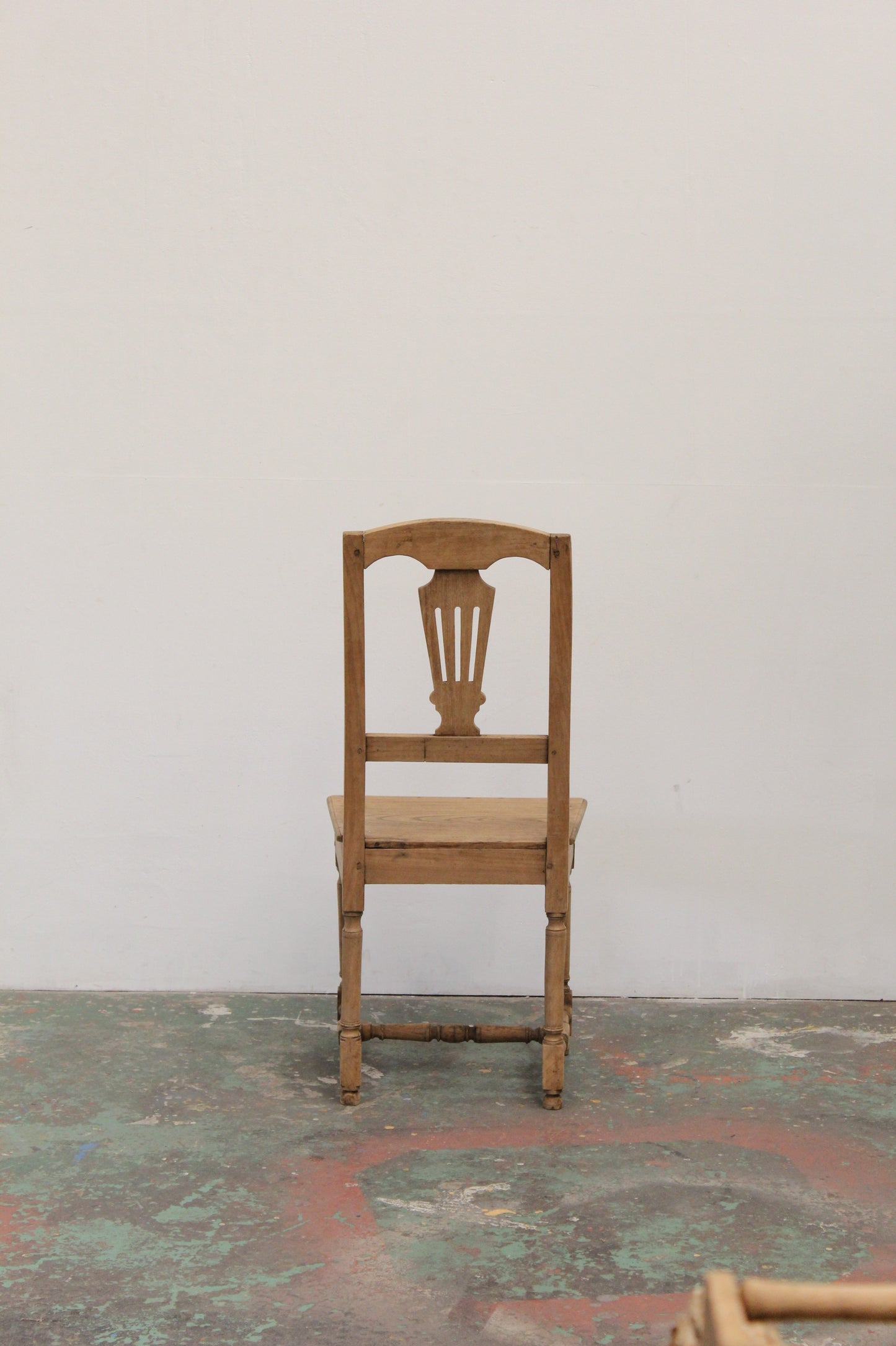 #1056 chair