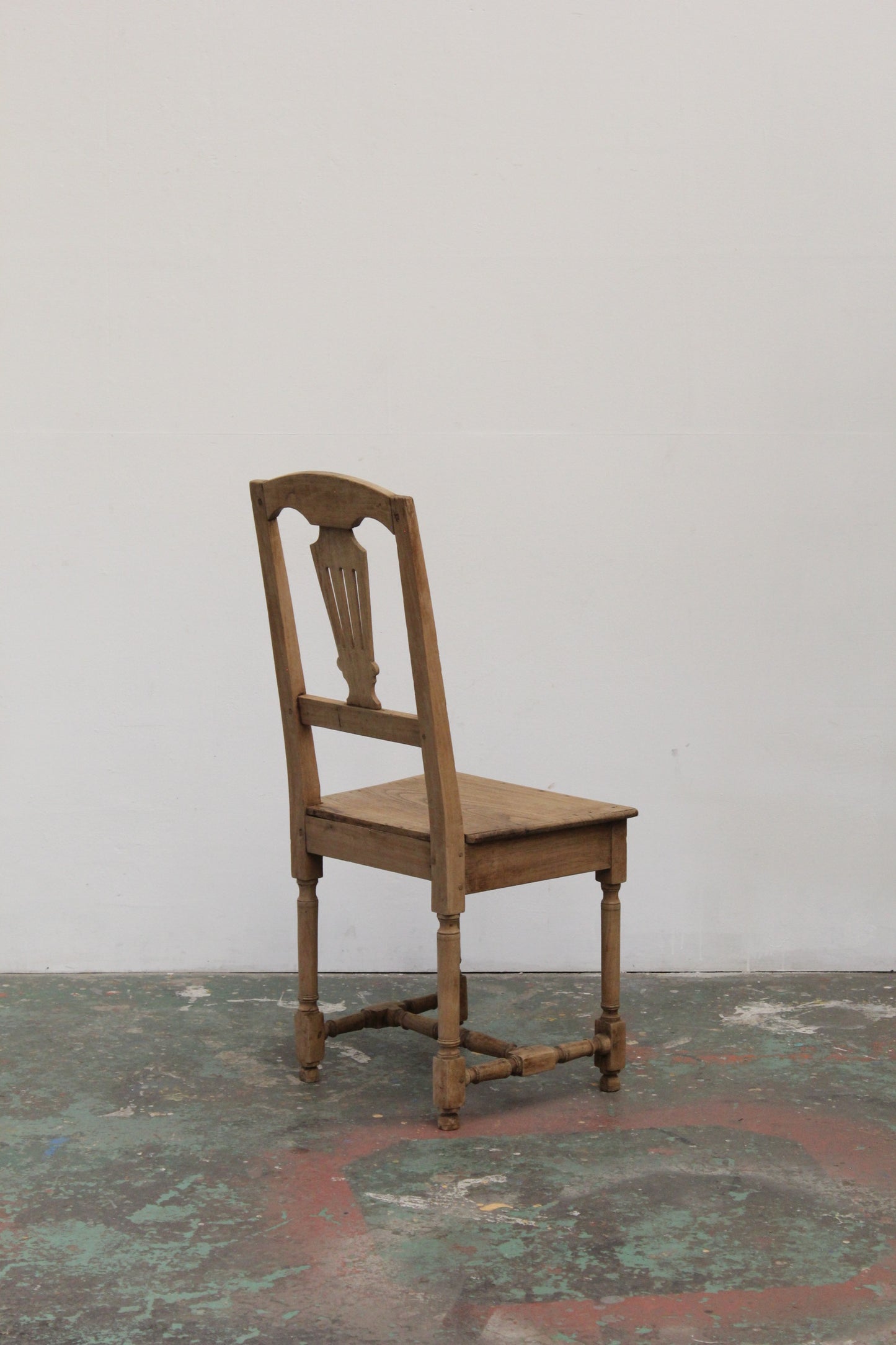 #1056 chair